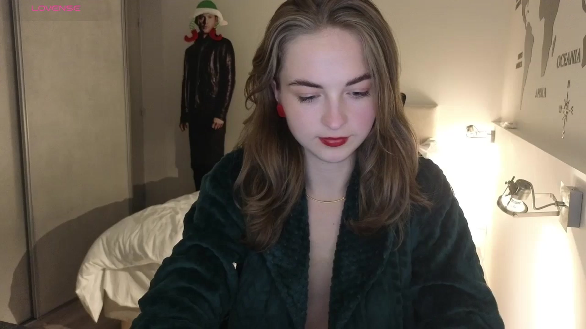Gallery image thumbnail from Aliannaa's myfreecams stream on, 12/20/2024, 22:45 image 11 of 20