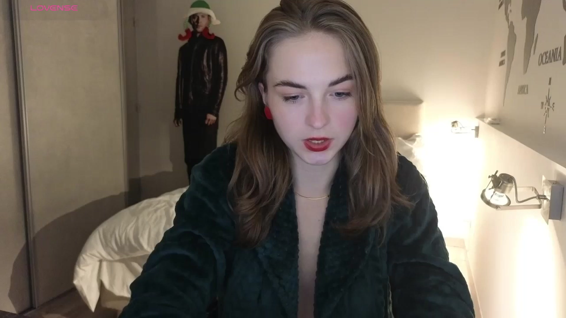 Gallery image thumbnail from Aliannaa's myfreecams stream on, 12/20/2024, 22:45 image 8 of 20
