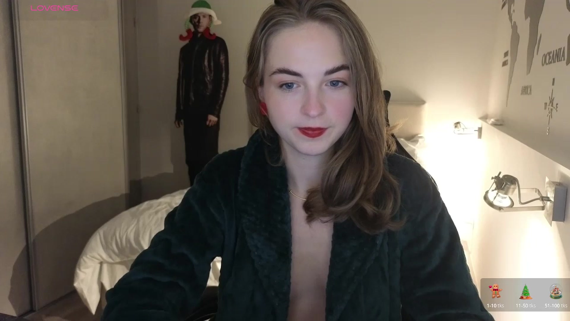 Gallery image thumbnail from Aliannaa's myfreecams stream on, 12/20/2024, 22:45 image 15 of 20