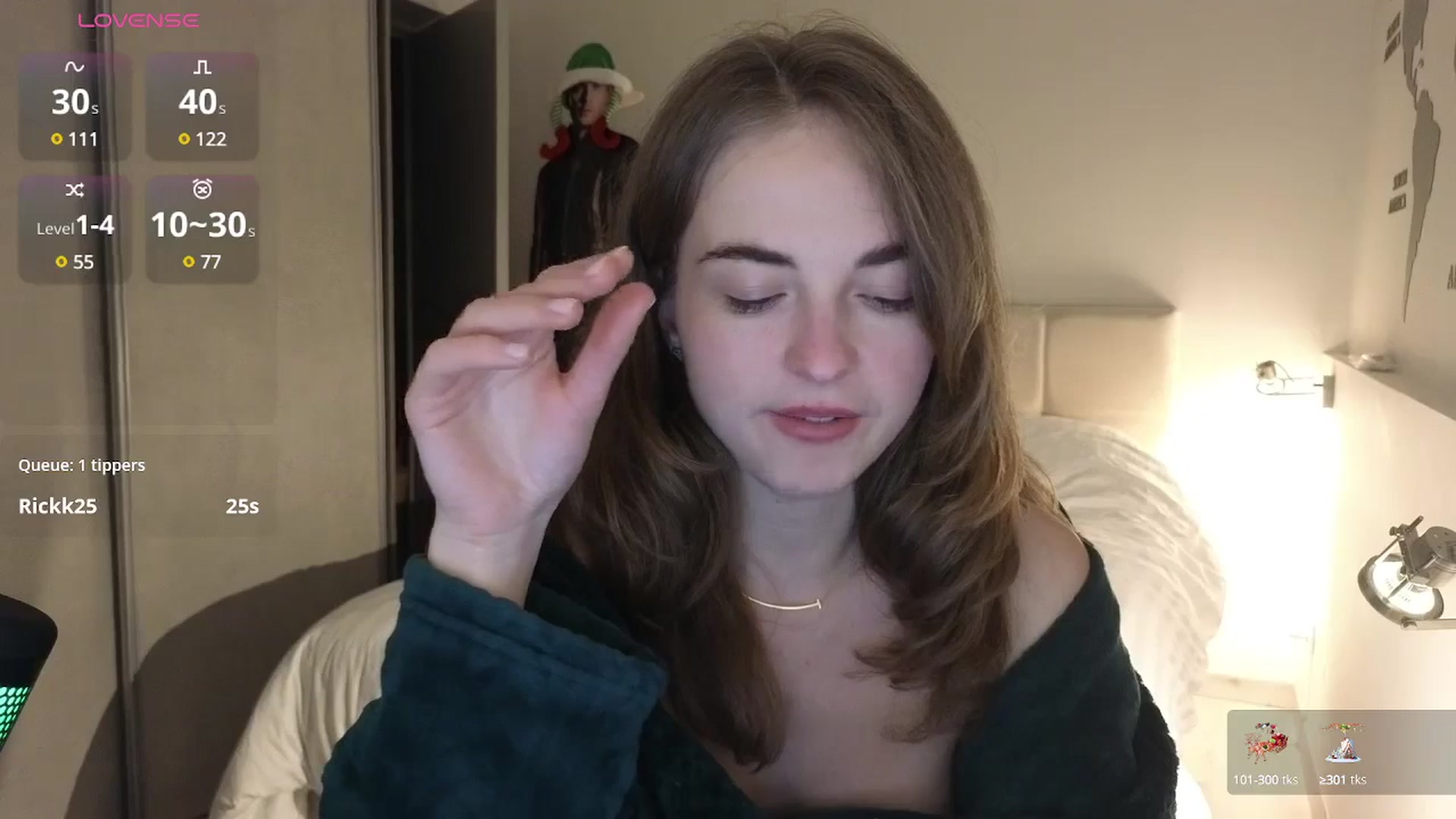 Gallery image thumbnail from Aliannaa's myfreecams stream on, 12/22/2024, 24:25 image 19 of 20