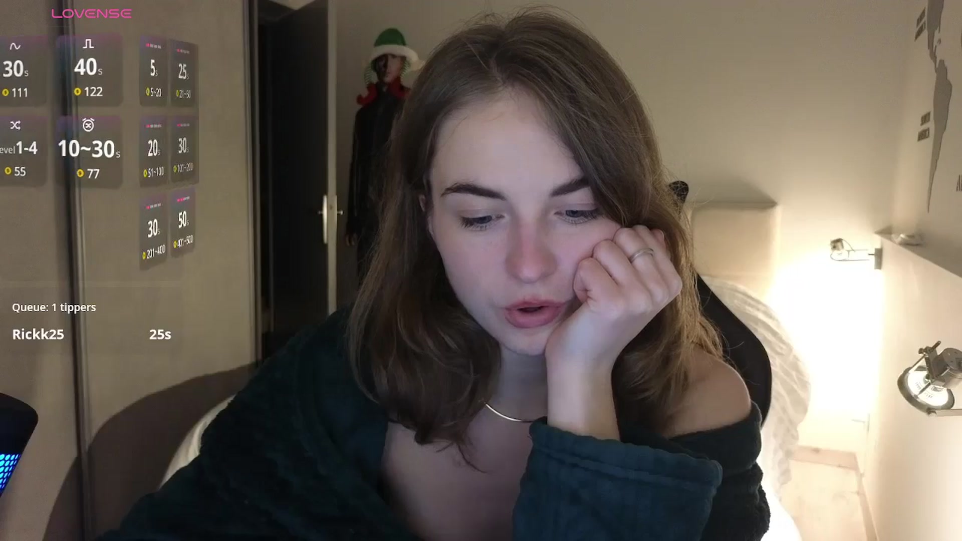 Gallery image thumbnail from Aliannaa's myfreecams stream on, 12/22/2024, 24:25 image 20 of 20