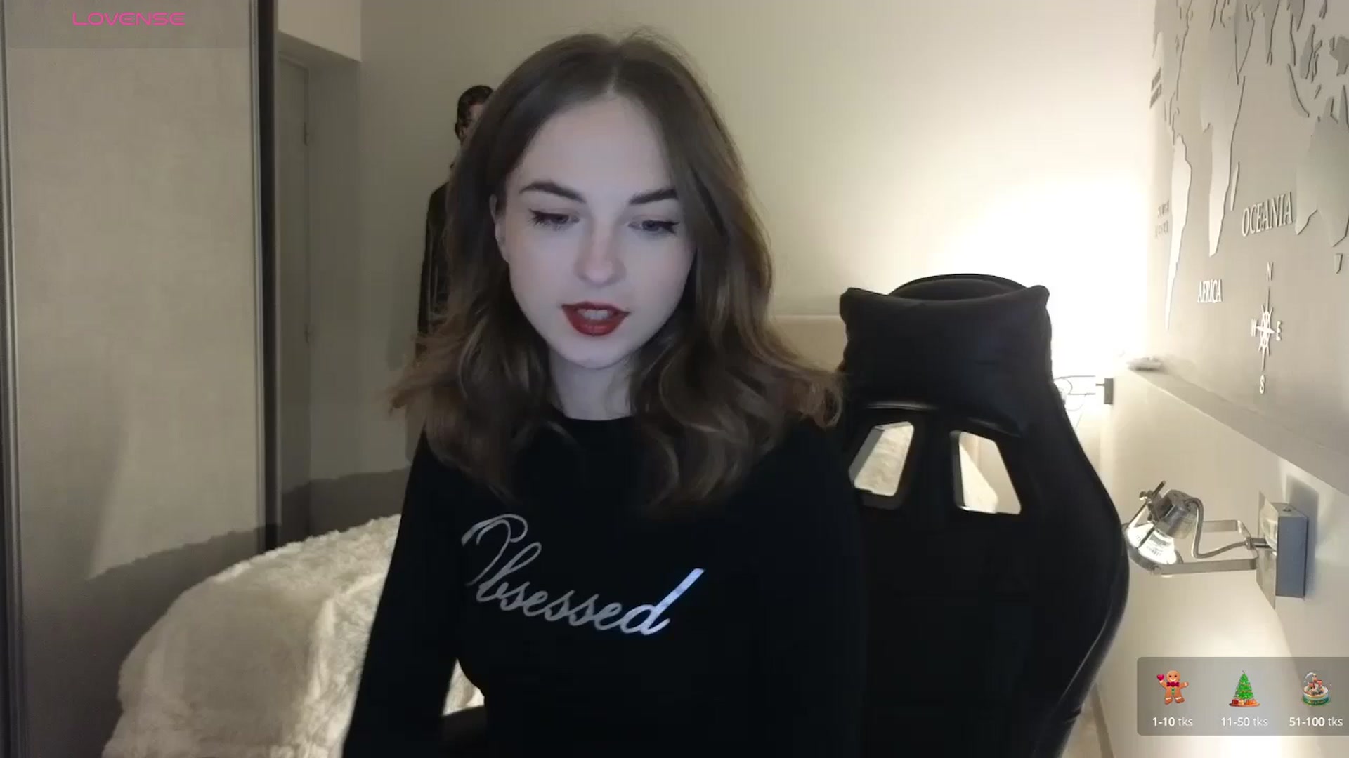 Gallery image thumbnail from Aliannaa's myfreecams stream on, 01/04/2025, 18:26 image 4 of 20