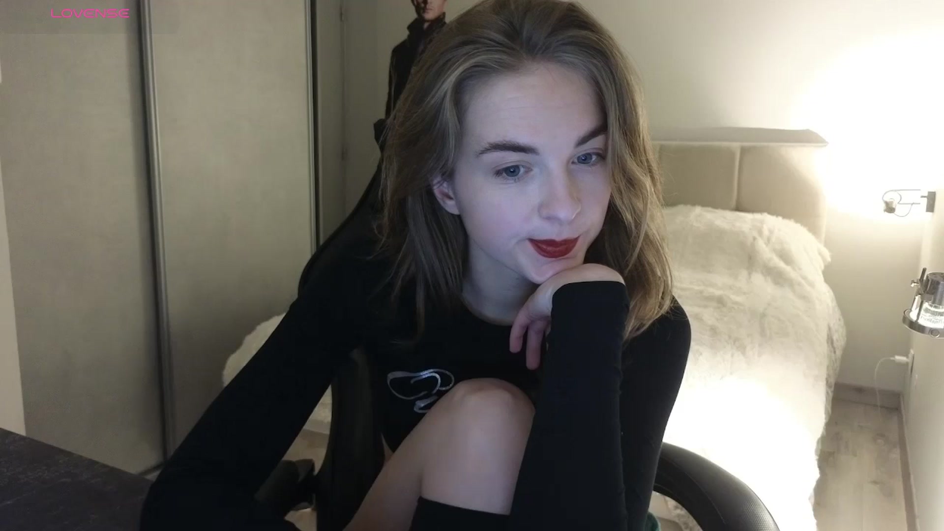 Gallery image thumbnail from Aliannaa's myfreecams stream on, 01/05/2025, 19:59 image 4 of 20