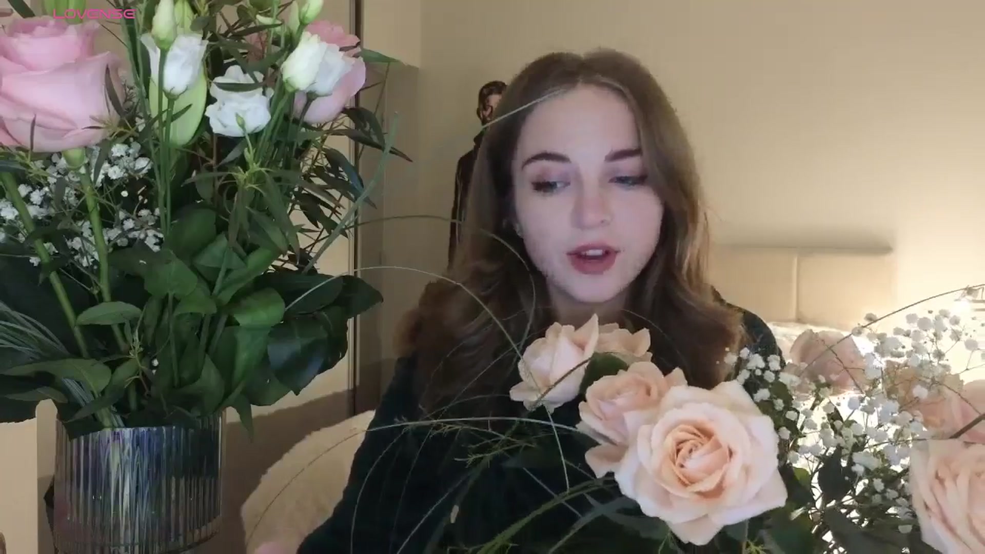Gallery image thumbnail from Aliannaa's myfreecams stream on, 01/17/2025, 21:52 image 6 of 20