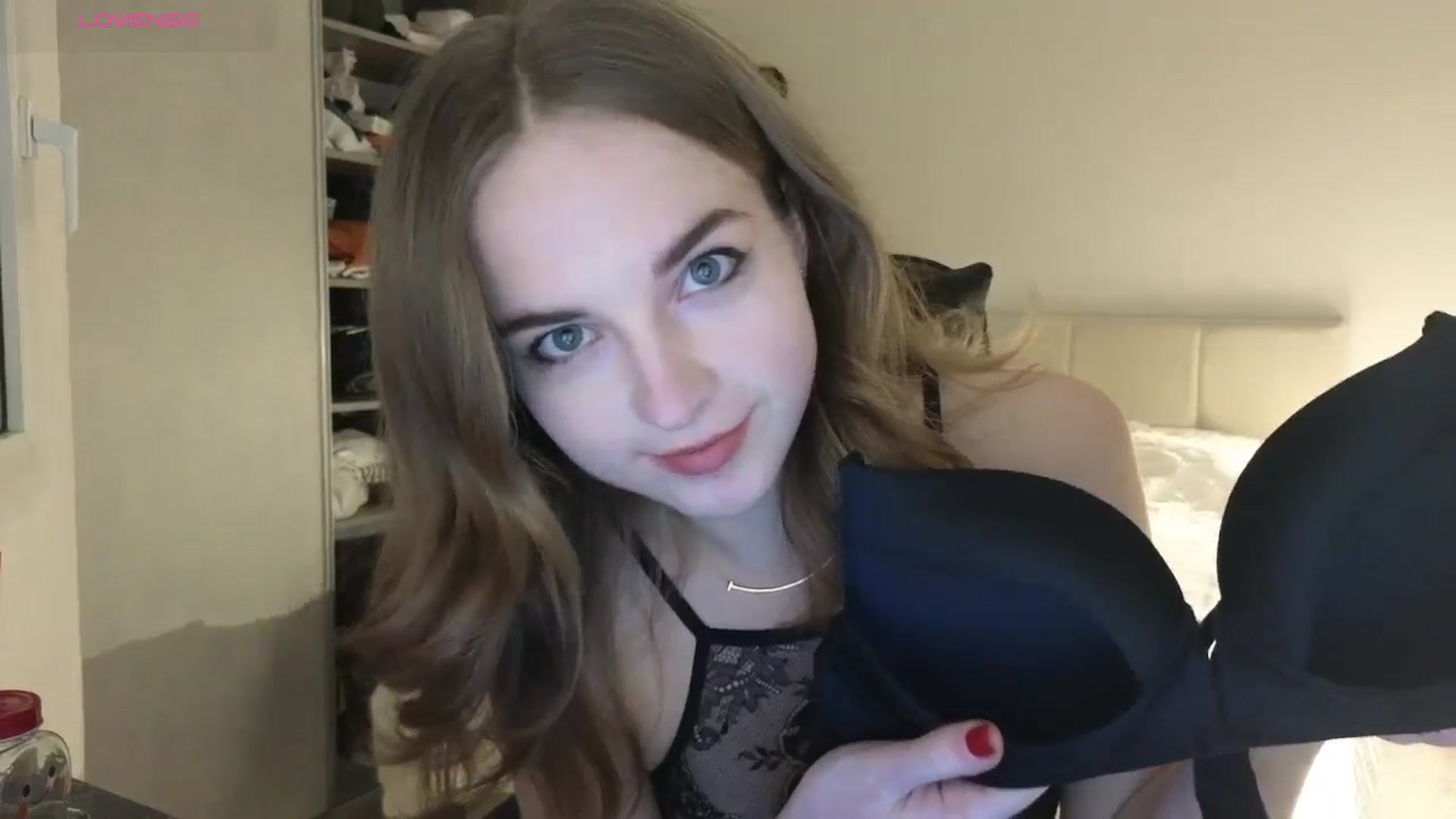 Gallery image thumbnail from Aliannaa's myfreecams stream on, 01/17/2025, 21:52 image 14 of 20