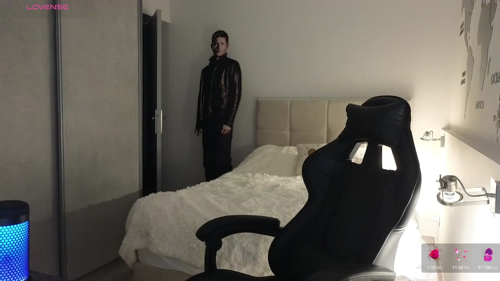 Gallery image thumbnail from Aliannaa's myfreecams stream on, 01/29/2025, 20:48 image 17 of 20