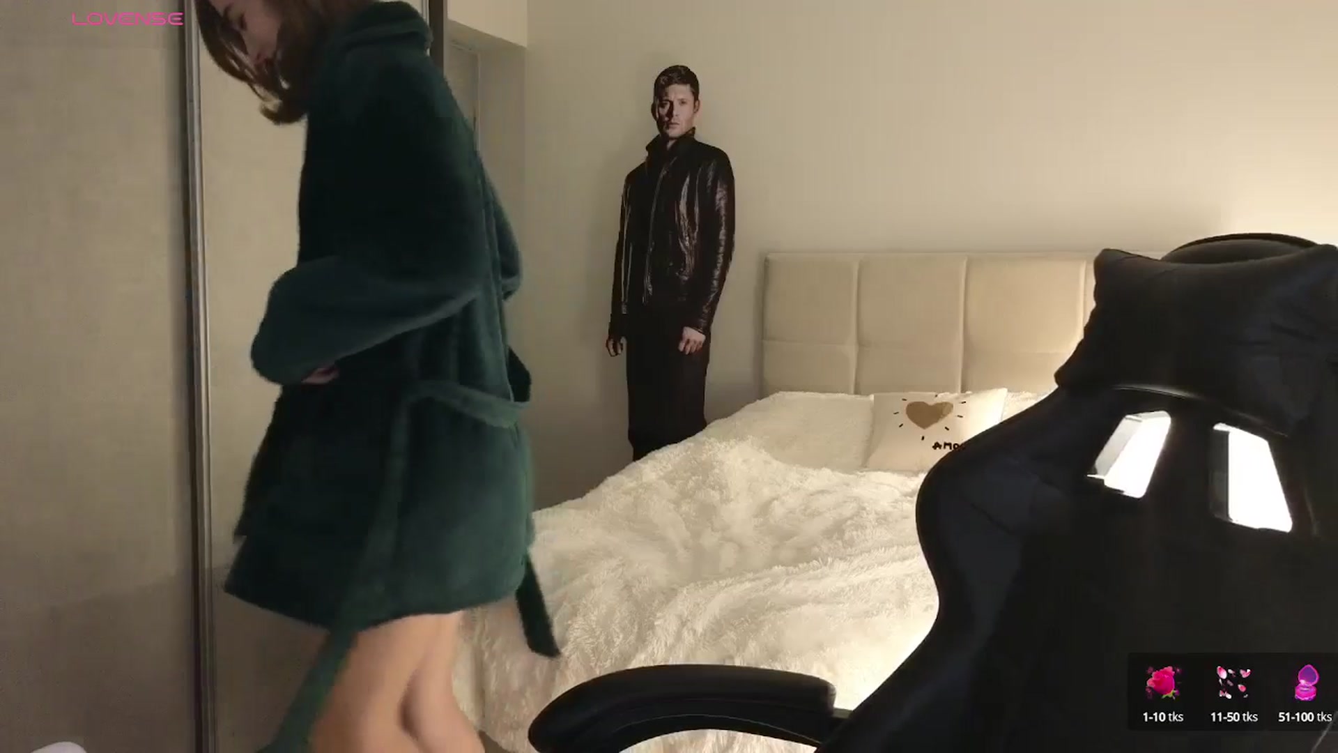 Gallery image thumbnail from Aliannaa's myfreecams stream on, 01/31/2025, 23:48 image 13 of 20