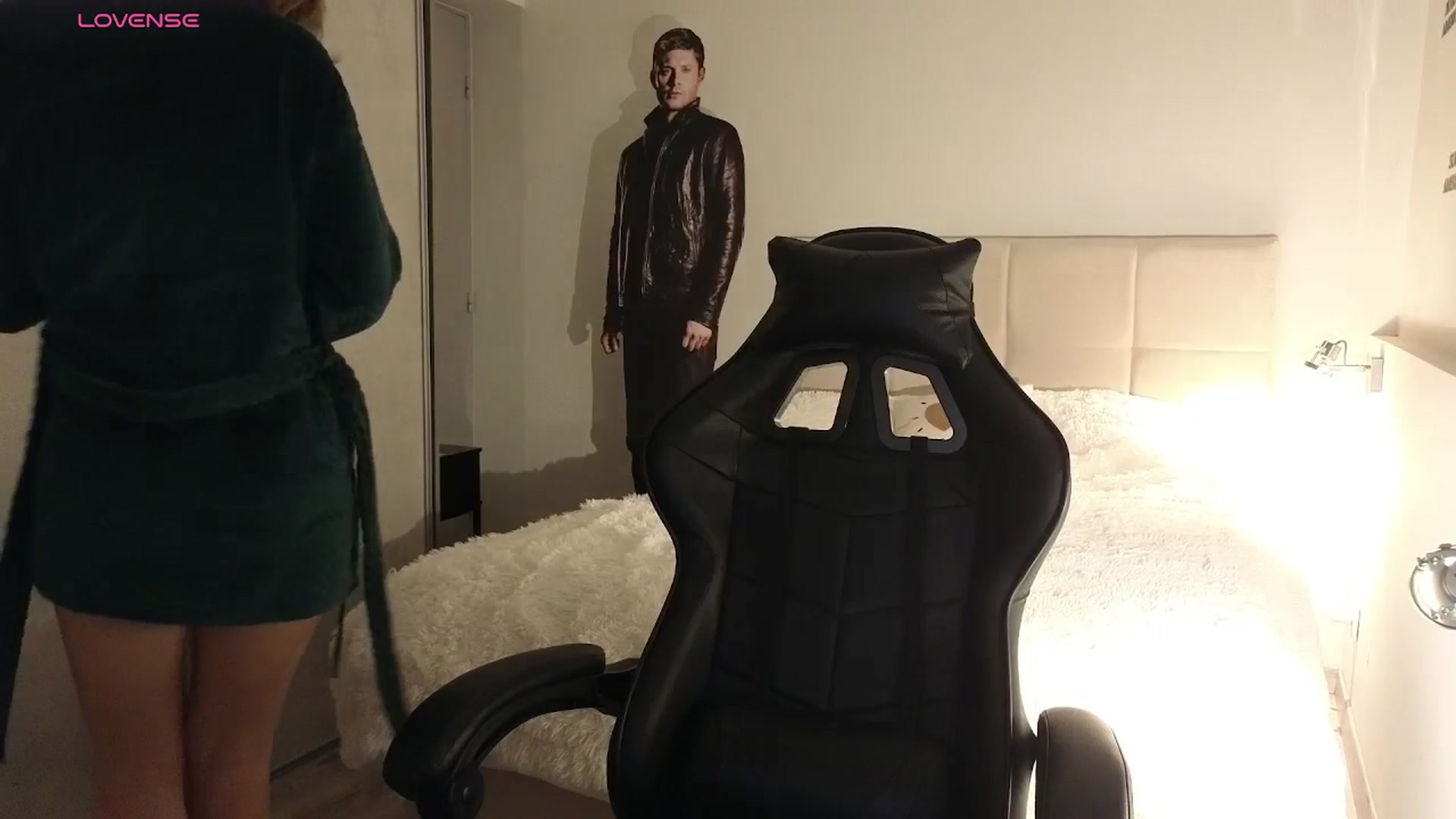 Gallery image thumbnail from Aliannaa's myfreecams stream on, 02/02/2025, 22:04 image 15 of 20