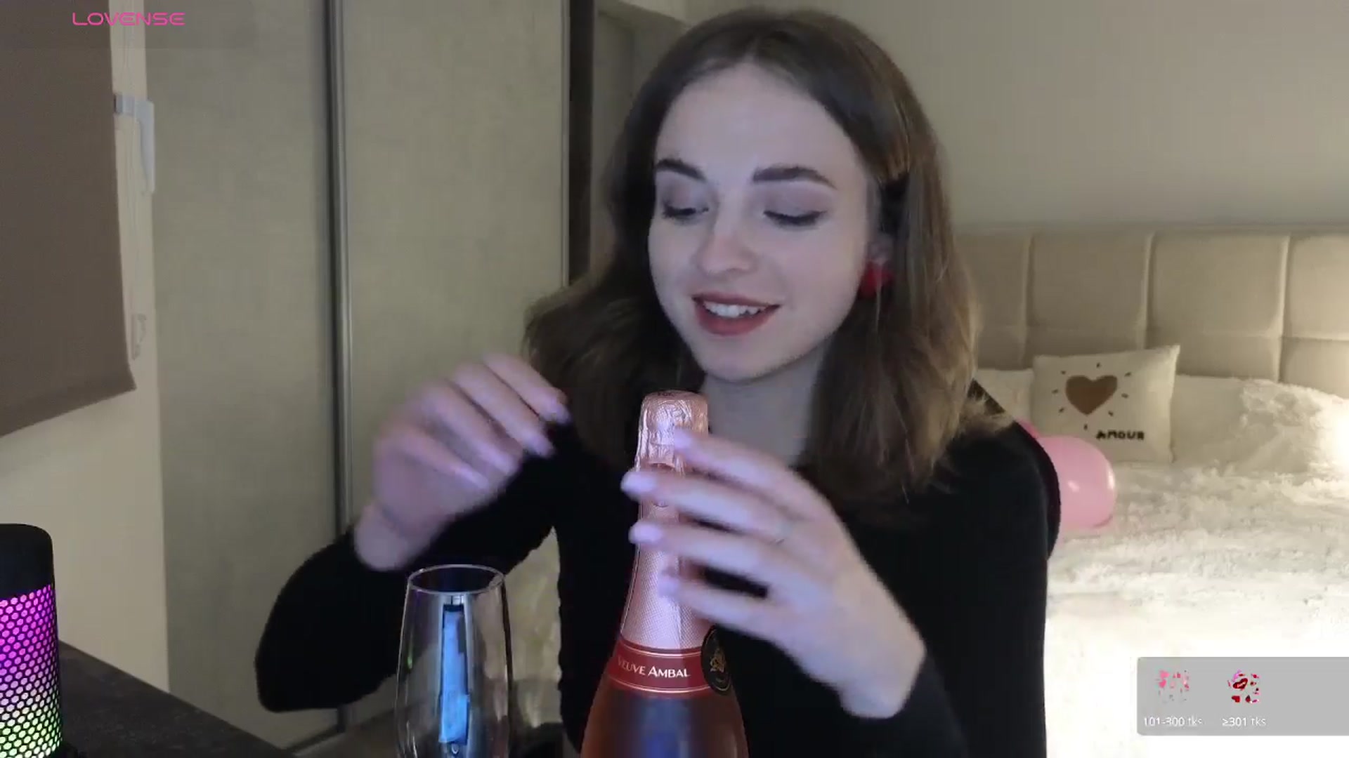 Gallery image thumbnail from Aliannaa's myfreecams stream on, 02/14/2025, 20:31 image 8 of 20