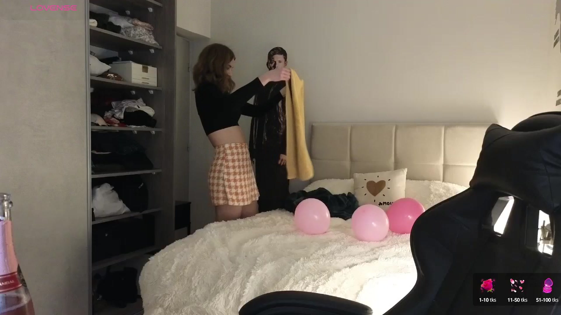 Gallery image thumbnail from Aliannaa's myfreecams stream on, 02/14/2025, 20:31 image 13 of 20