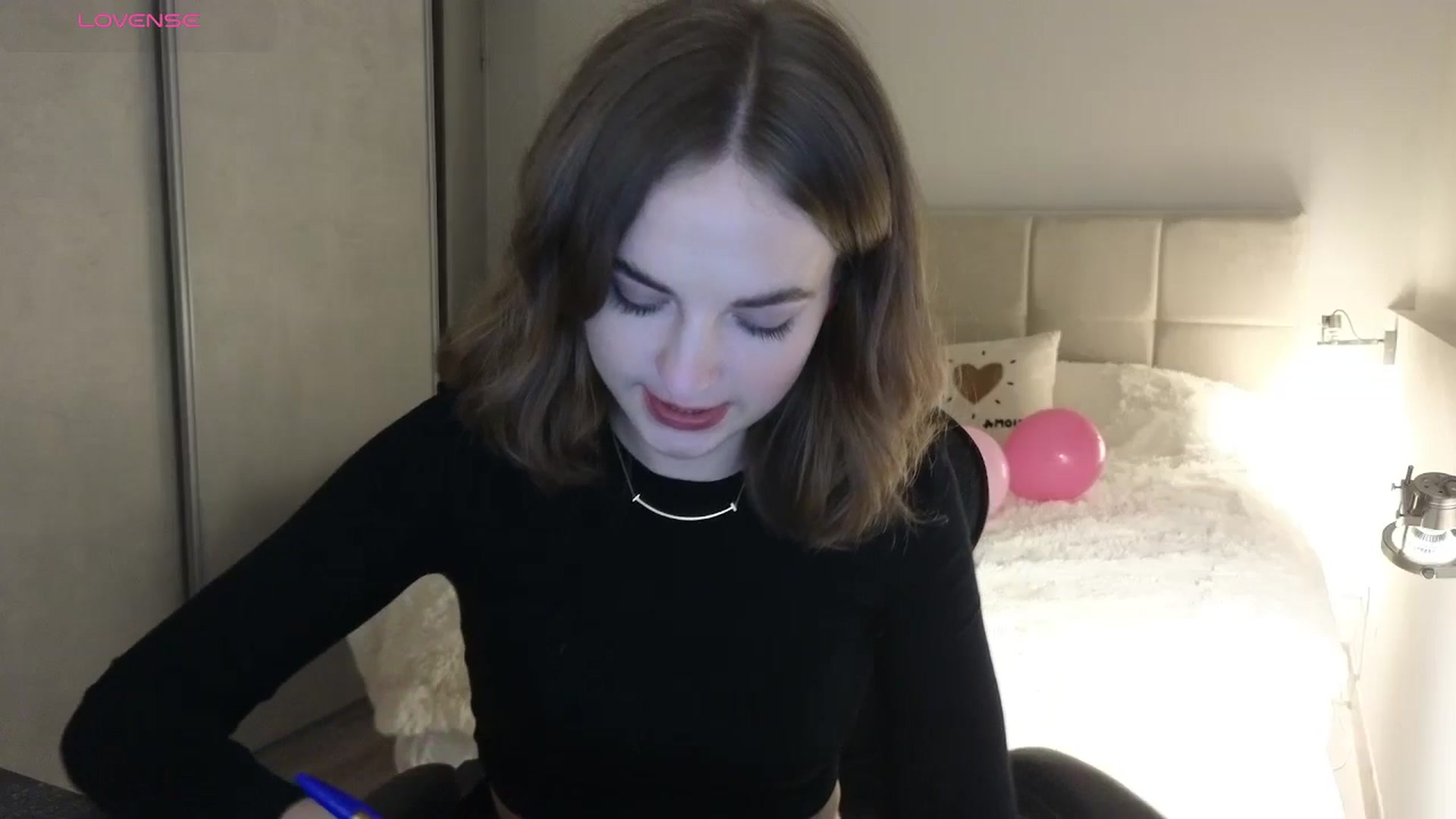 Gallery image thumbnail from Aliannaa's myfreecams stream on, 02/14/2025, 20:31 image 15 of 20