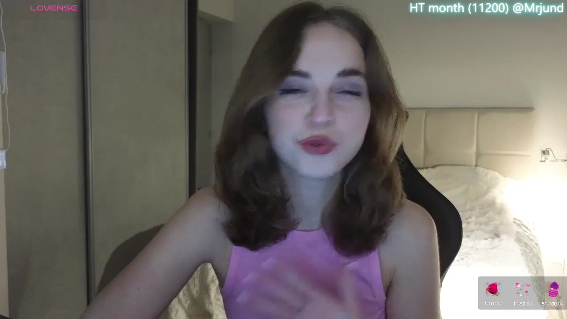 Gallery image thumbnail from Aliannaa's myfreecams stream on, 02/26/2025, 20:35 image 18 of 20