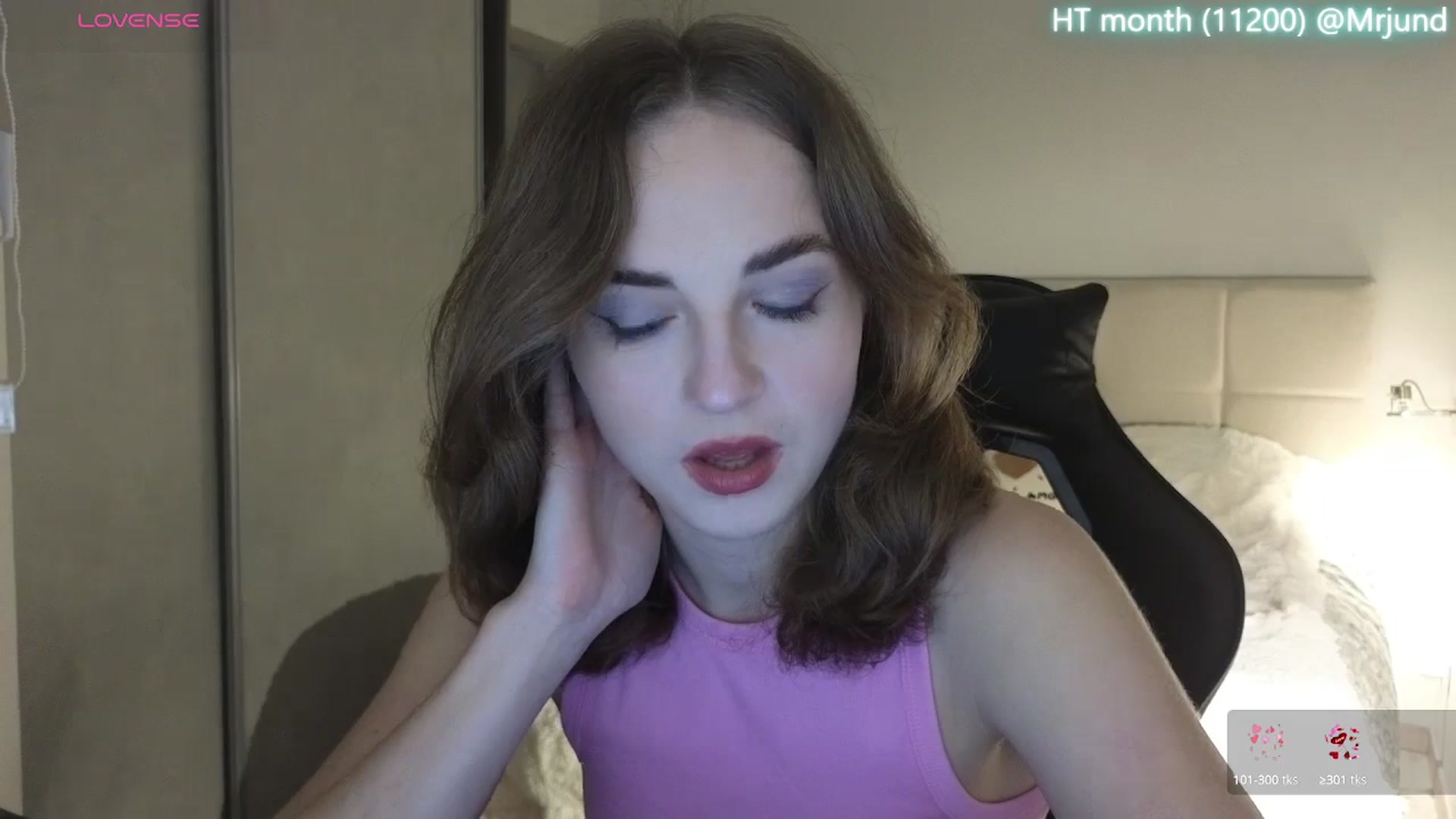 Gallery image thumbnail from Aliannaa's myfreecams stream on, 02/26/2025, 20:35 image 16 of 20