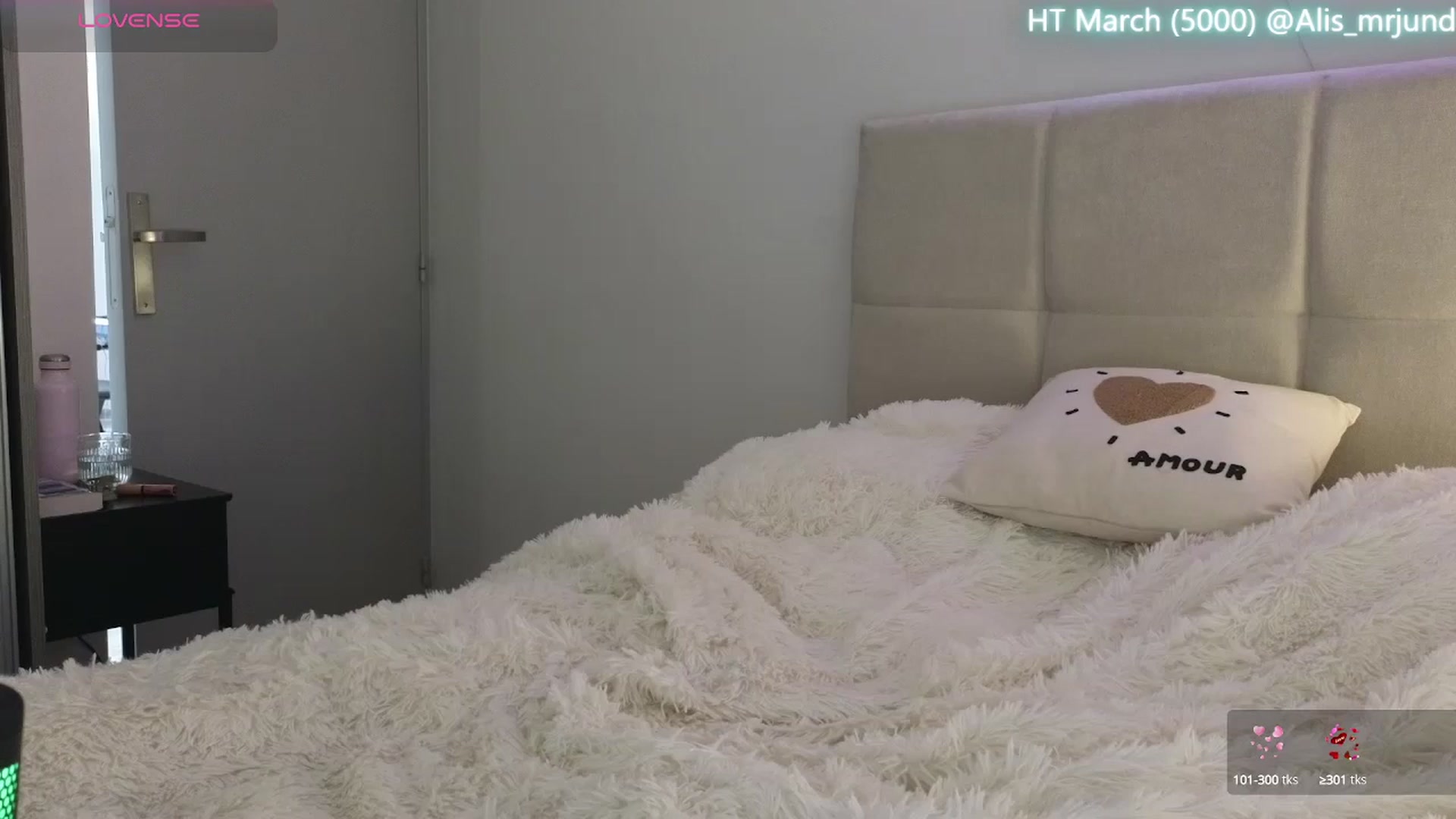 Gallery image thumbnail from Aliannaa's myfreecams stream on, 03/05/2025, 12:15 image 14 of 20