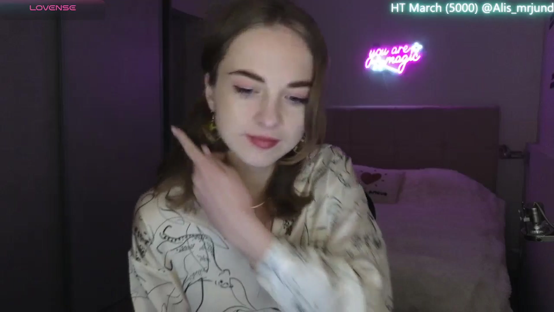 Gallery image thumbnail from Aliannaa's myfreecams stream on, 03/05/2025, 21:00 image 4 of 20