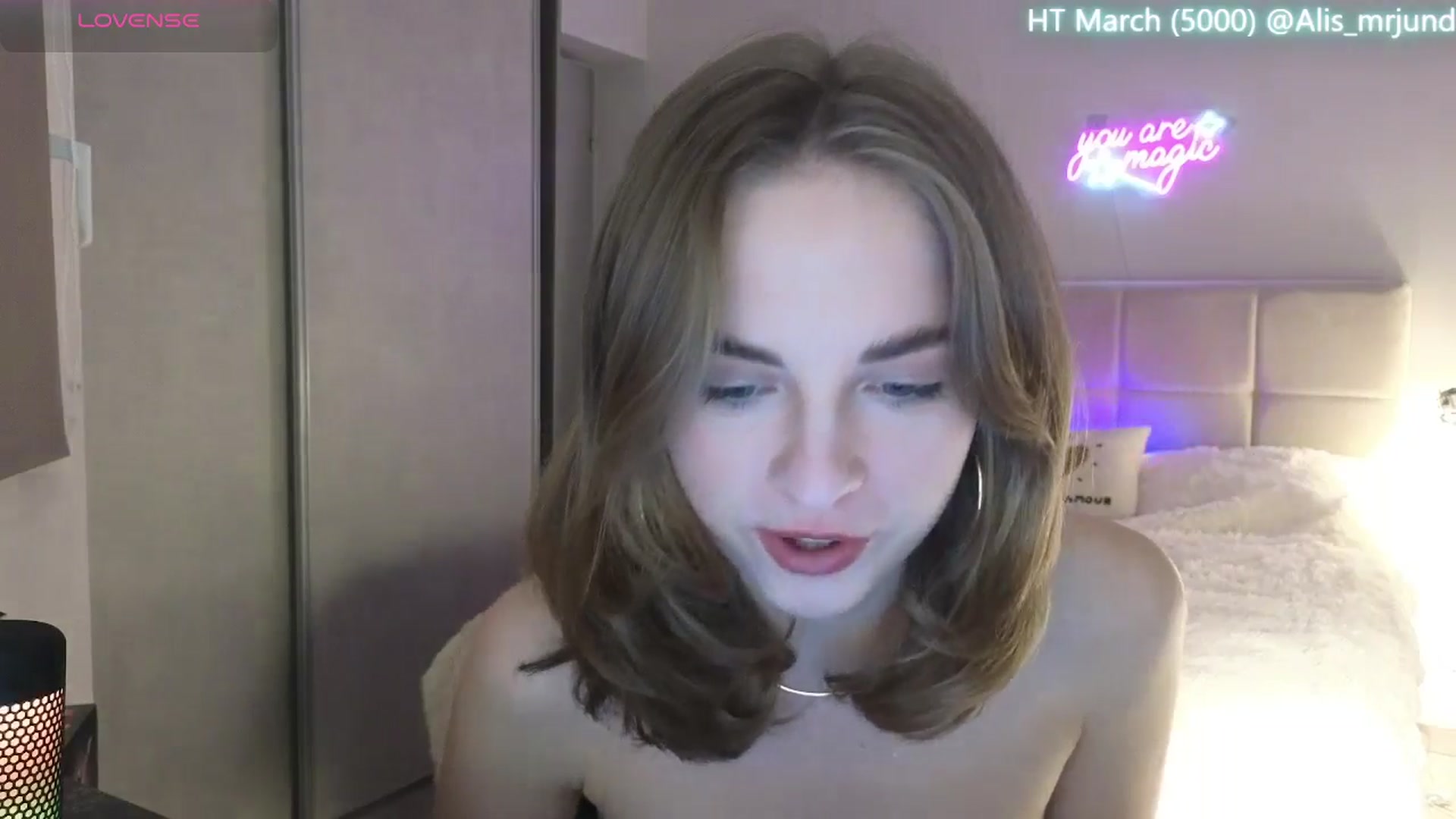 Gallery image thumbnail from Aliannaa's myfreecams stream on, 03/07/2025, 22:53 image 16 of 20