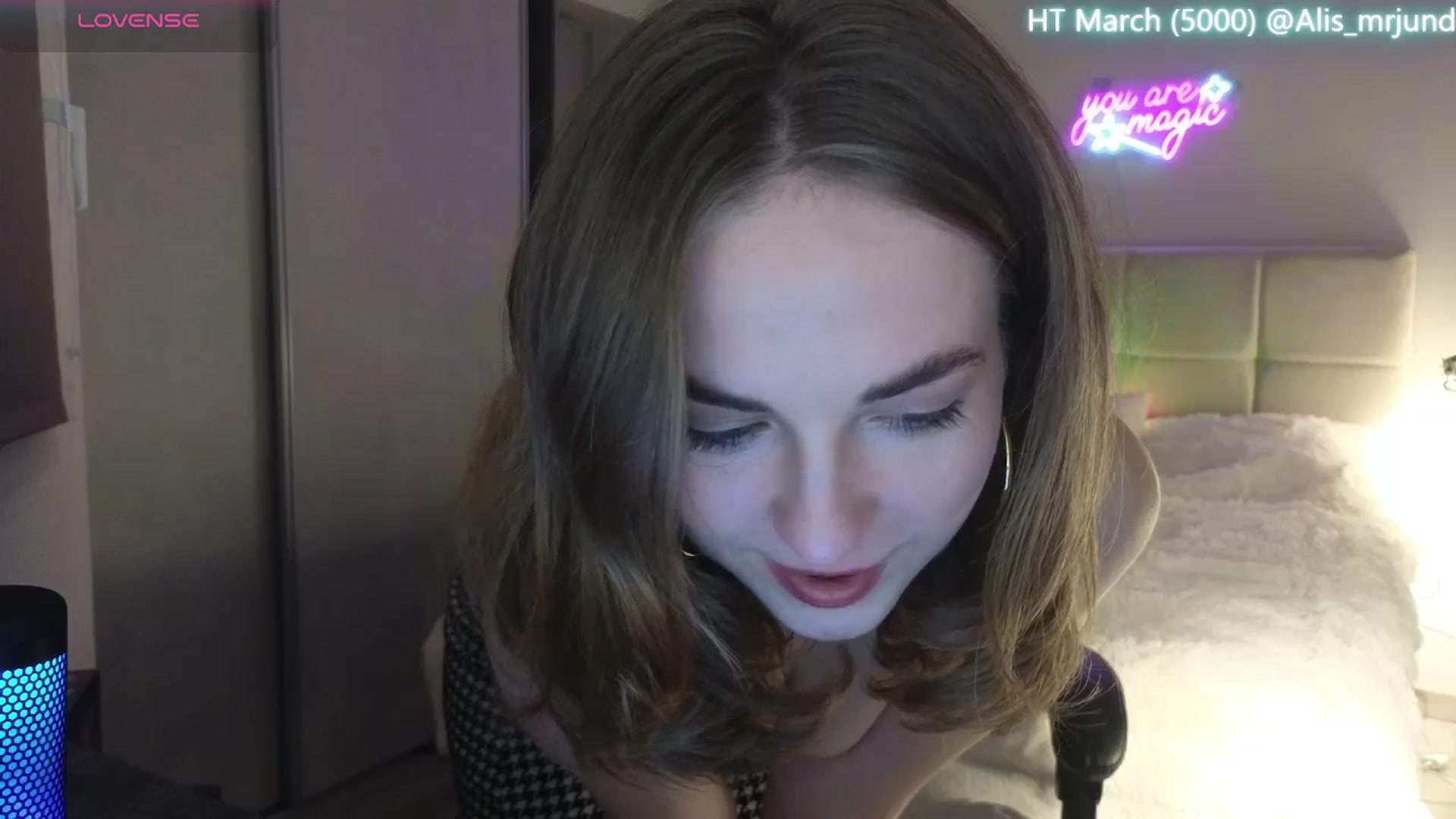 Gallery image thumbnail from Aliannaa's myfreecams stream on, 03/07/2025, 22:53 image 13 of 20