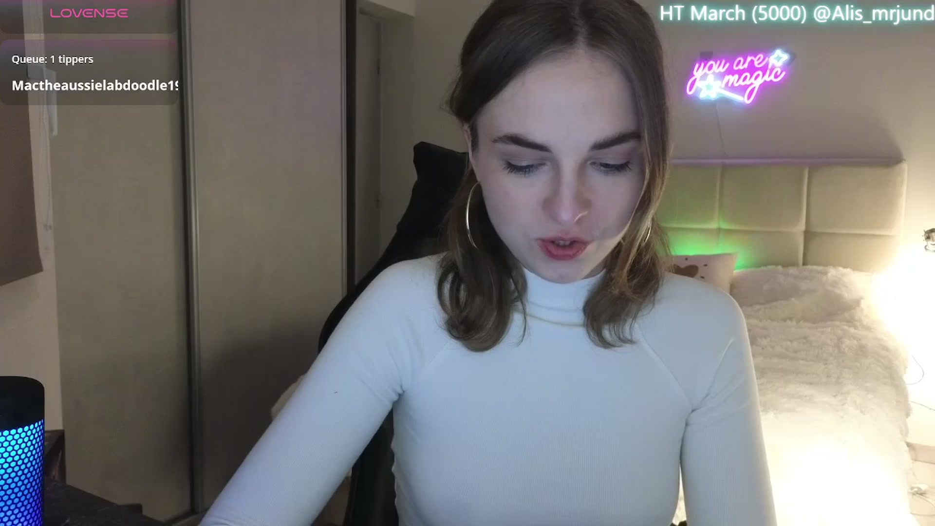 Gallery image thumbnail from Aliannaa's myfreecams stream on, 03/07/2025, 22:53 image 8 of 20