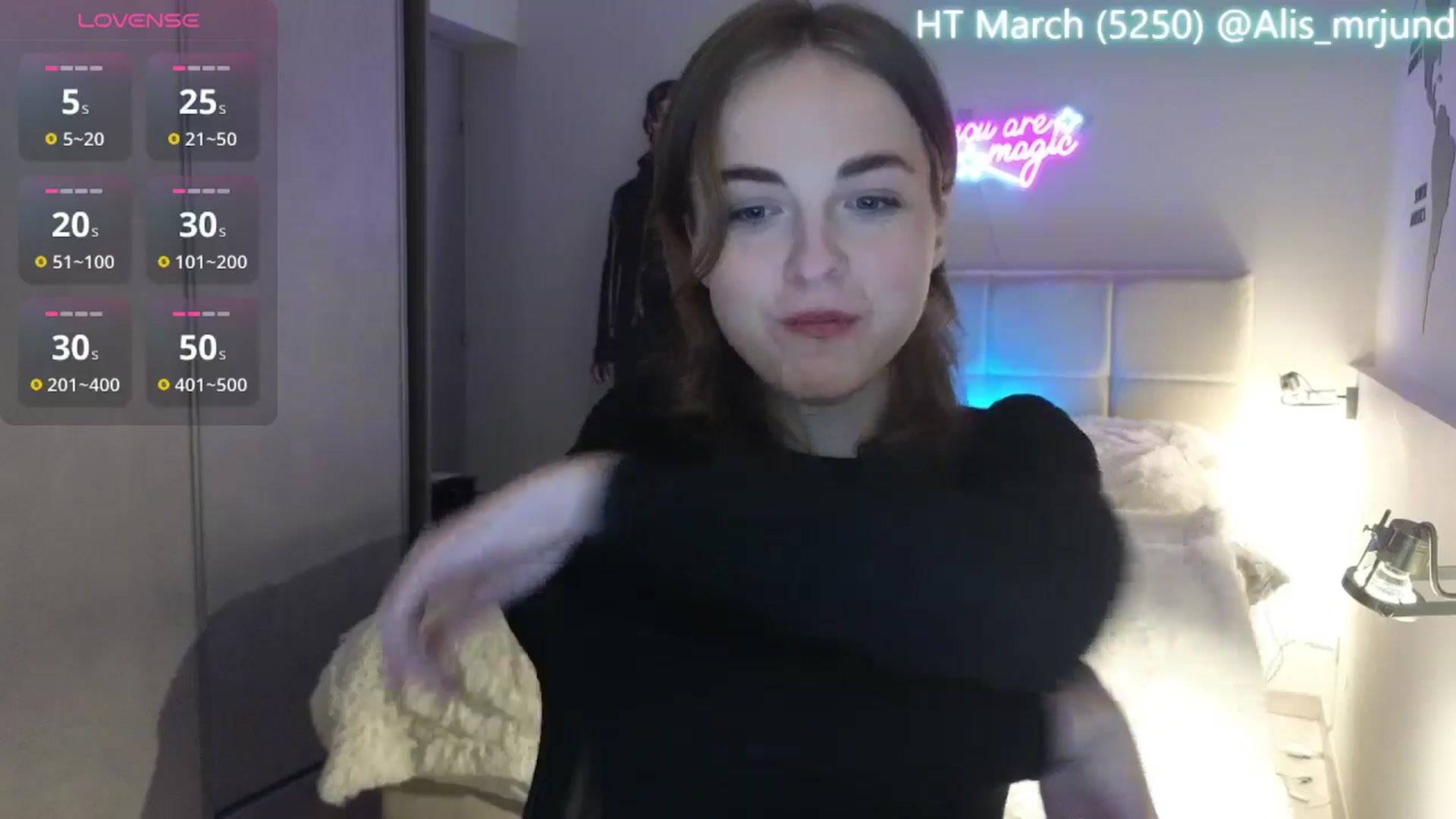 Gallery image thumbnail from Aliannaa's myfreecams stream on, 03/09/2025, 21:09 image 12 of 20
