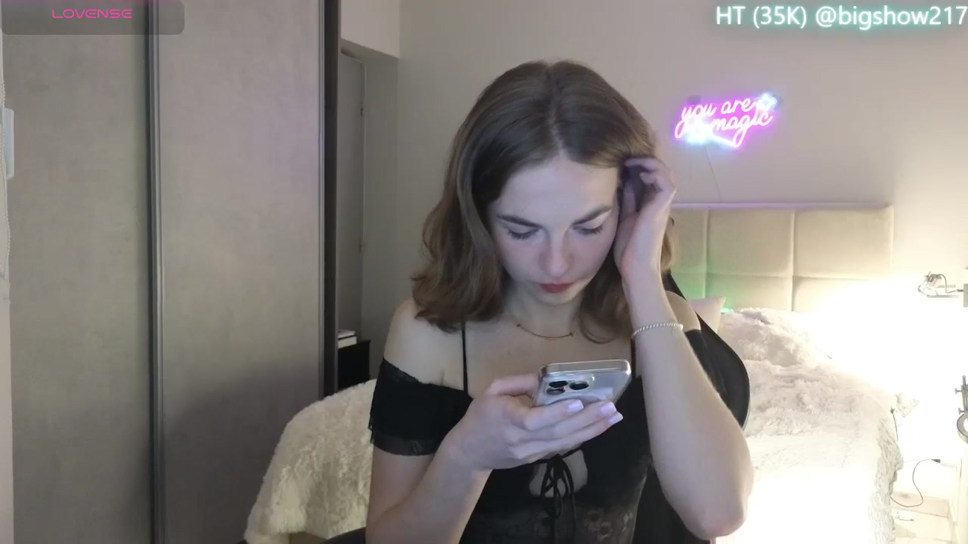 Gallery image thumbnail from Aliannaa's myfreecams stream on, 03/18/2025, 20:49 image 2 of 20