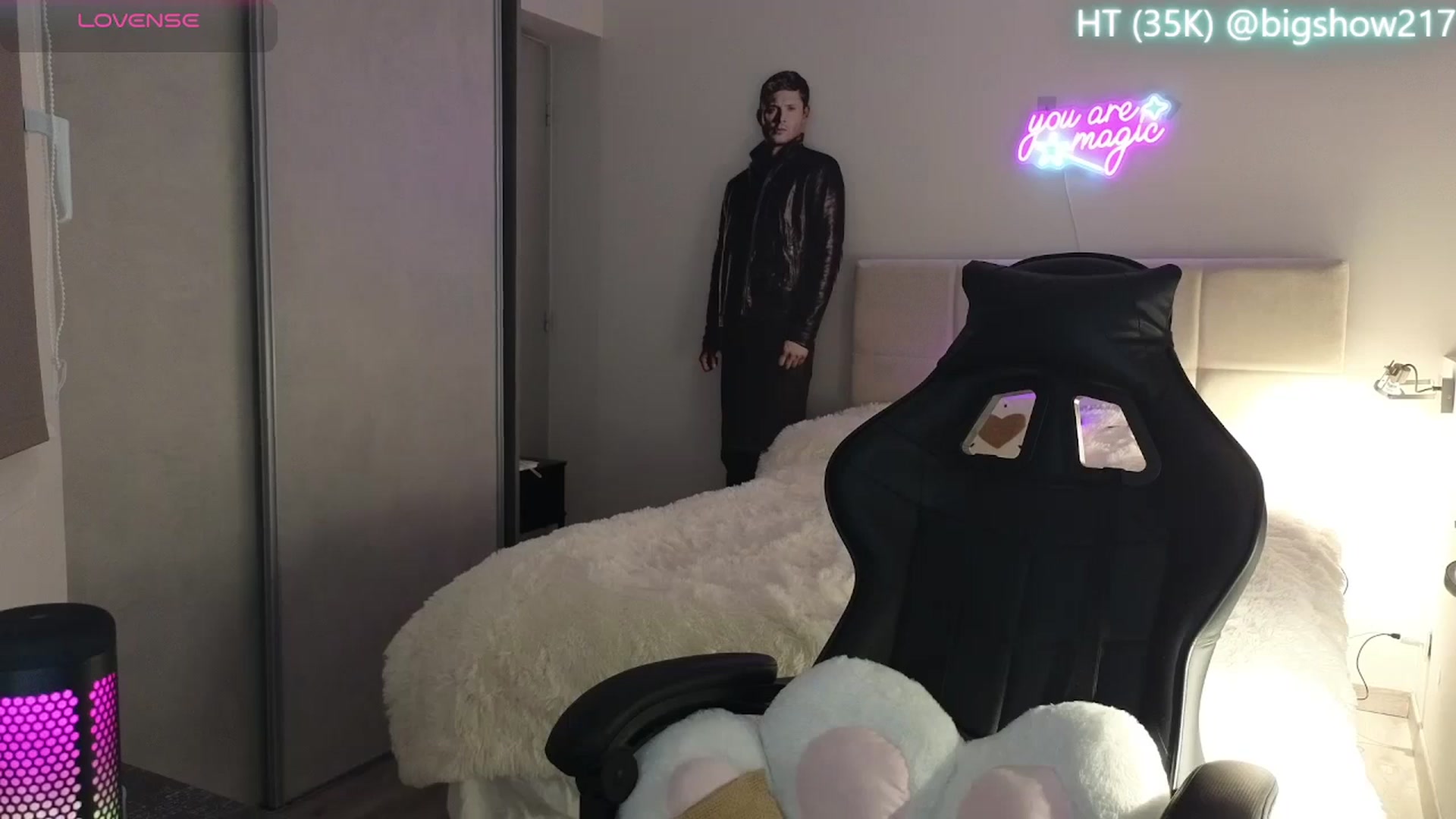 Gallery image thumbnail from Aliannaa's myfreecams stream on, 03/23/2025, 19:15 image 11 of 20