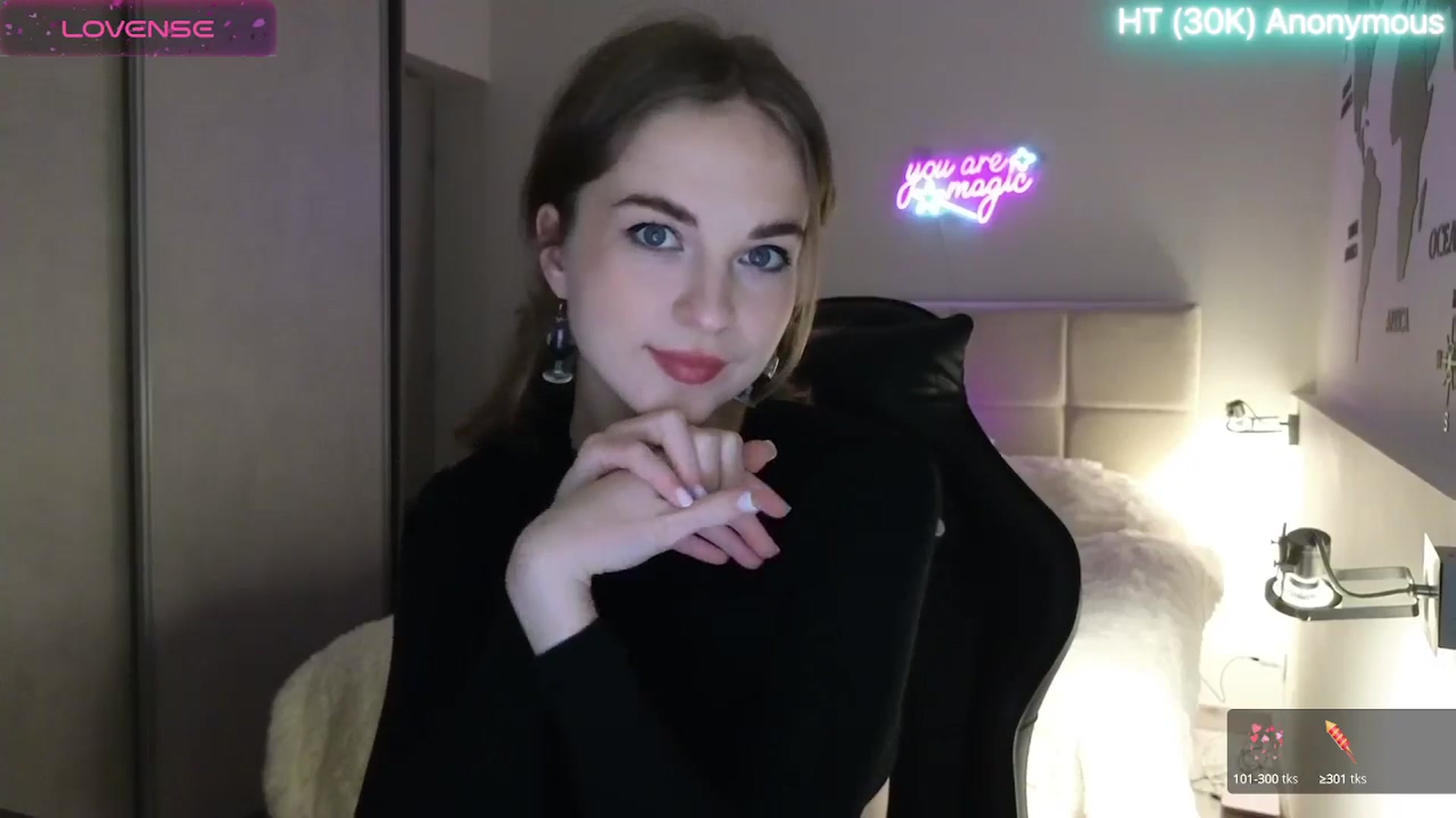 Gallery image thumbnail from Aliannaa's myfreecams stream on, 04/05/2025, 20:08 image 6 of 20