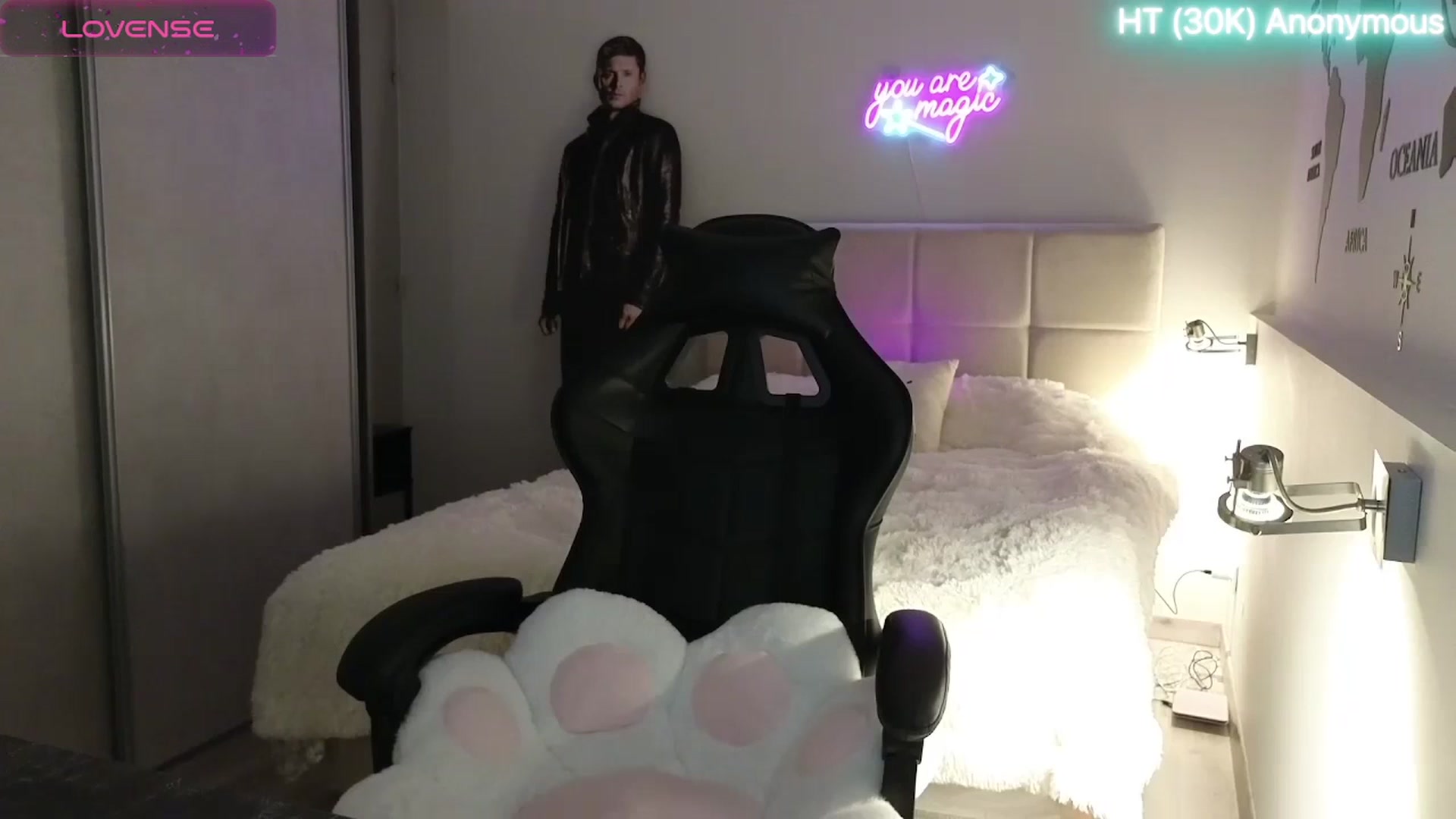 Gallery image thumbnail from Aliannaa's myfreecams stream on, 04/05/2025, 20:08 image 14 of 20