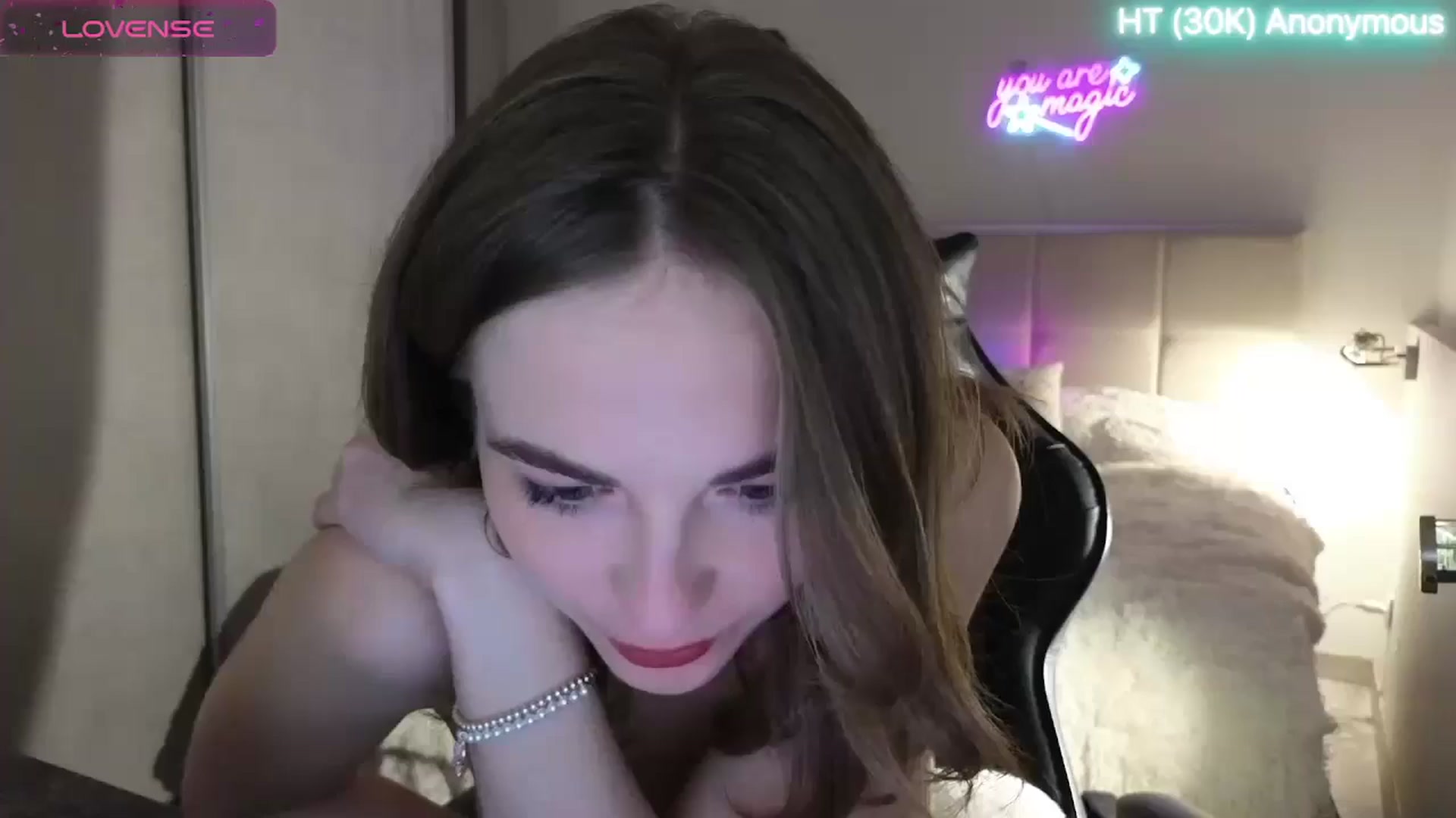 Gallery image thumbnail from Aliannaa's myfreecams stream on, 04/07/2025, 21:05 image 10 of 20