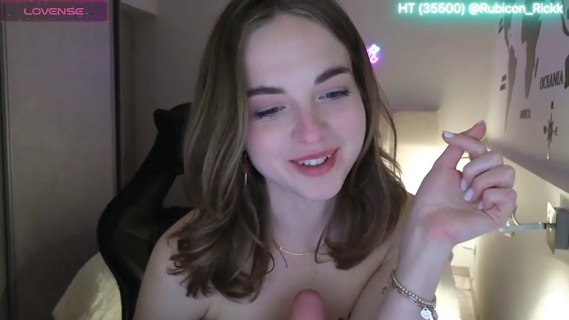 Gallery image thumbnail from Aliannaa's myfreecams stream on, 04/07/2025, 22:29 image 11 of 20