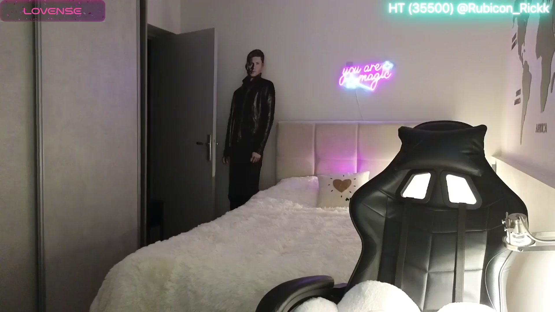 Gallery image thumbnail from Aliannaa's myfreecams stream on, 04/07/2025, 22:29 image 20 of 20