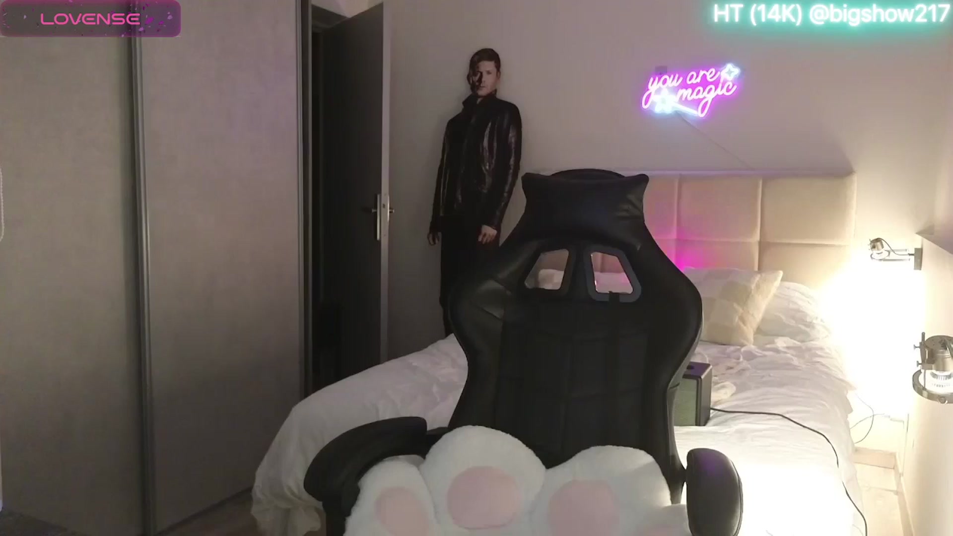 Gallery image thumbnail from Aliannaa's myfreecams stream on, 05/11/2025, 21:33 image 15 of 20