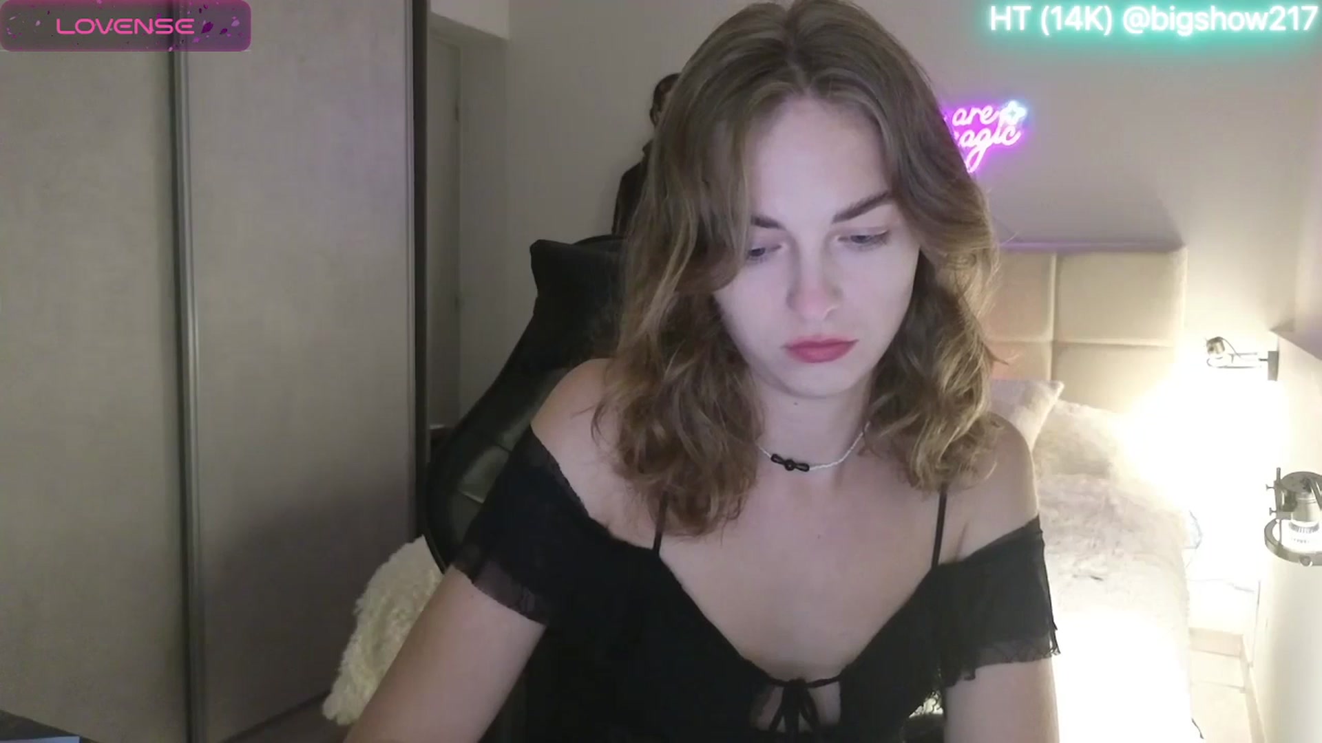 Gallery image thumbnail from Aliannaa's myfreecams stream on, 05/13/2025, 20:16 image 2 of 20