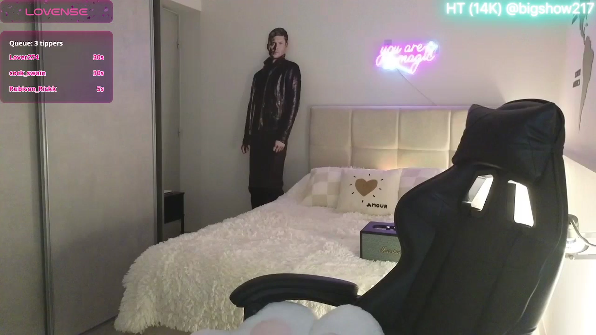 Gallery image thumbnail from Aliannaa's myfreecams stream on, 05/13/2025, 21:05 image 14 of 20