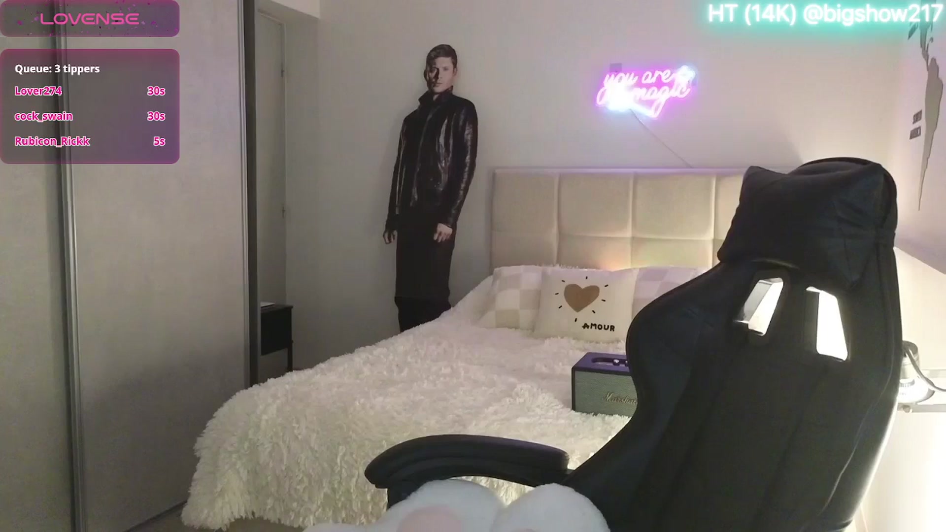 Gallery image thumbnail from Aliannaa's myfreecams stream on, 05/13/2025, 21:05 image 15 of 20