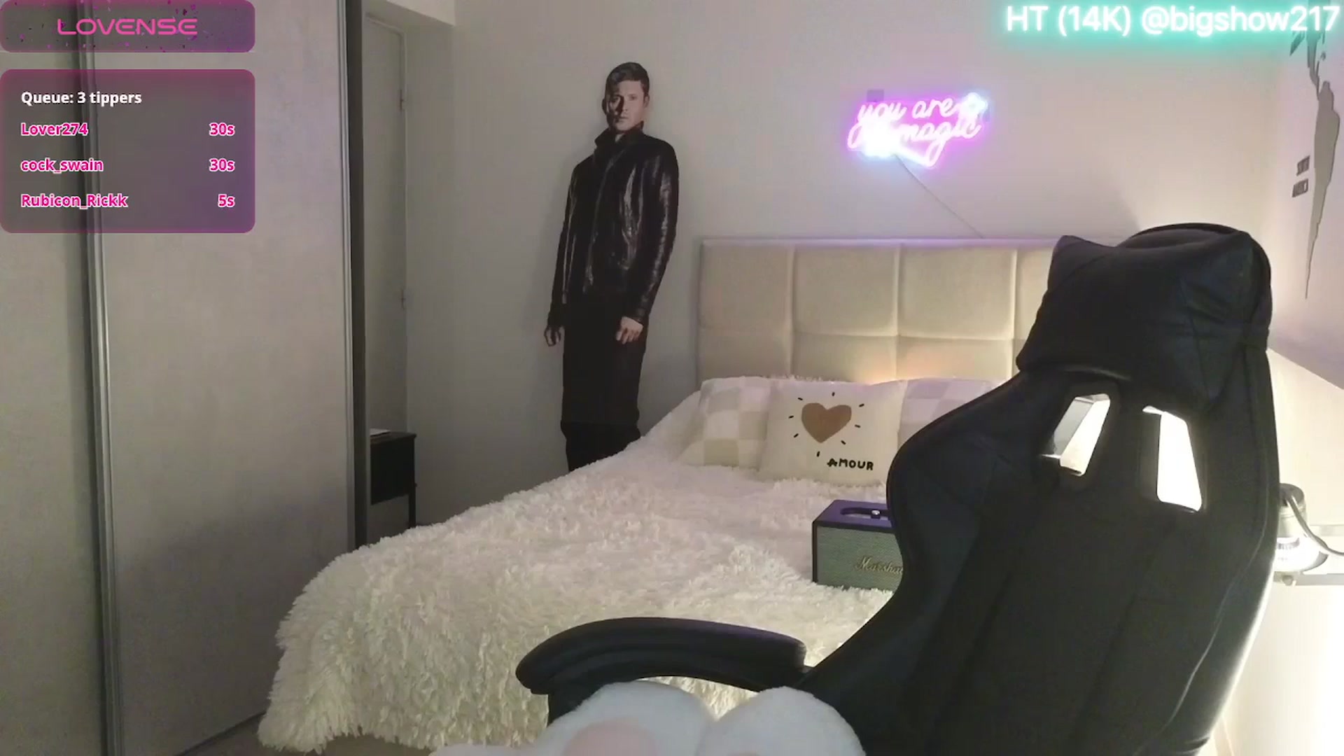 Gallery image thumbnail from Aliannaa's myfreecams stream on, 05/13/2025, 21:05 image 13 of 20