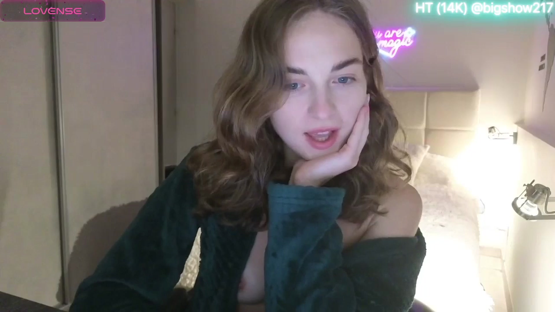 Gallery image thumbnail from Aliannaa's myfreecams stream on, 05/13/2025, 21:05 image 2 of 20