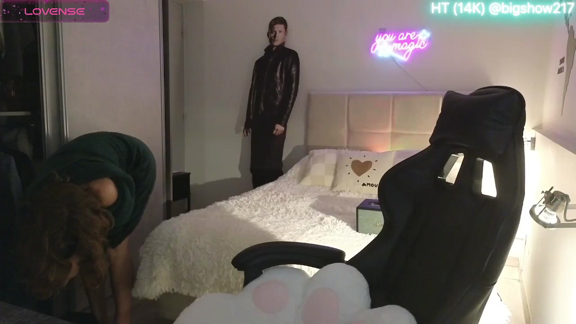 Gallery image thumbnail from Aliannaa's myfreecams stream on, 05/13/2025, 21:05 image 3 of 20