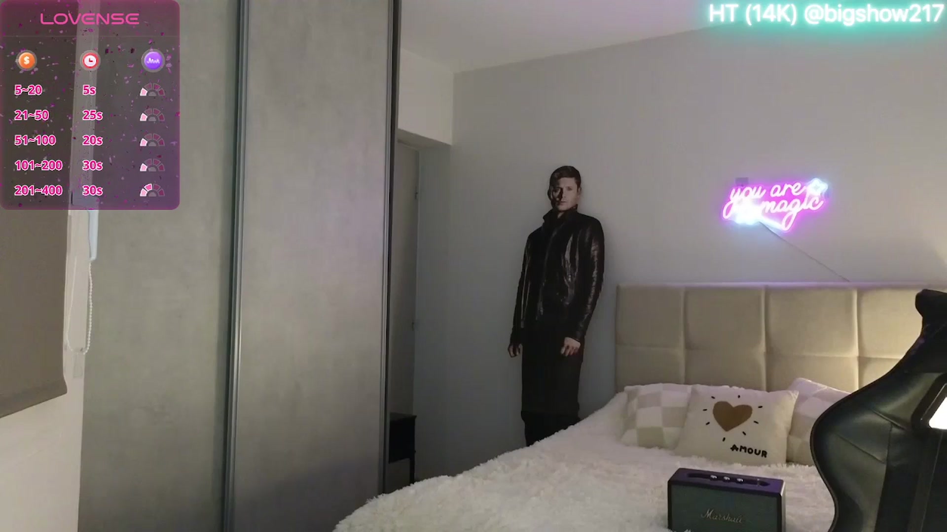 Gallery image thumbnail from Aliannaa's myfreecams stream on, 05/15/2025, 22:09 image 7 of 20