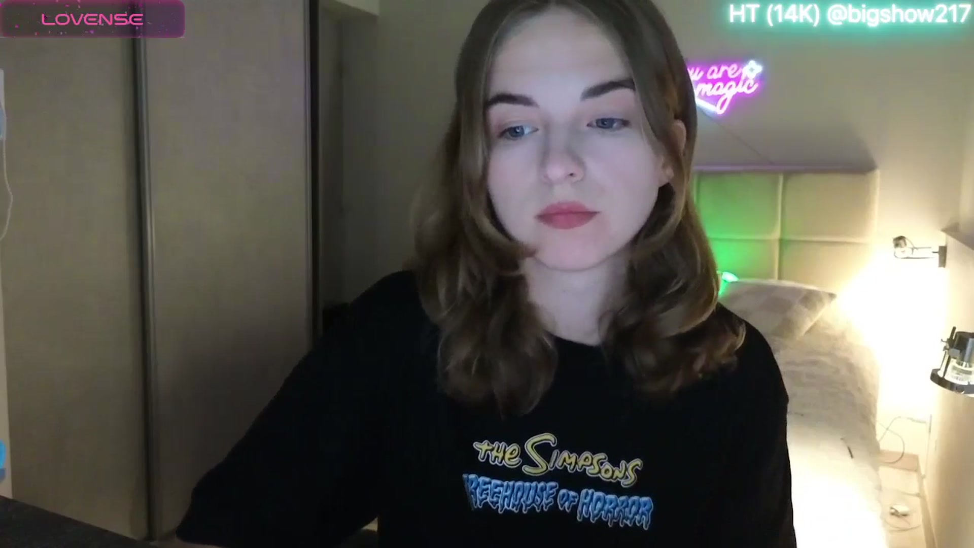 Gallery image thumbnail from Aliannaa's myfreecams stream on, 05/19/2025, 20:41 image 7 of 20