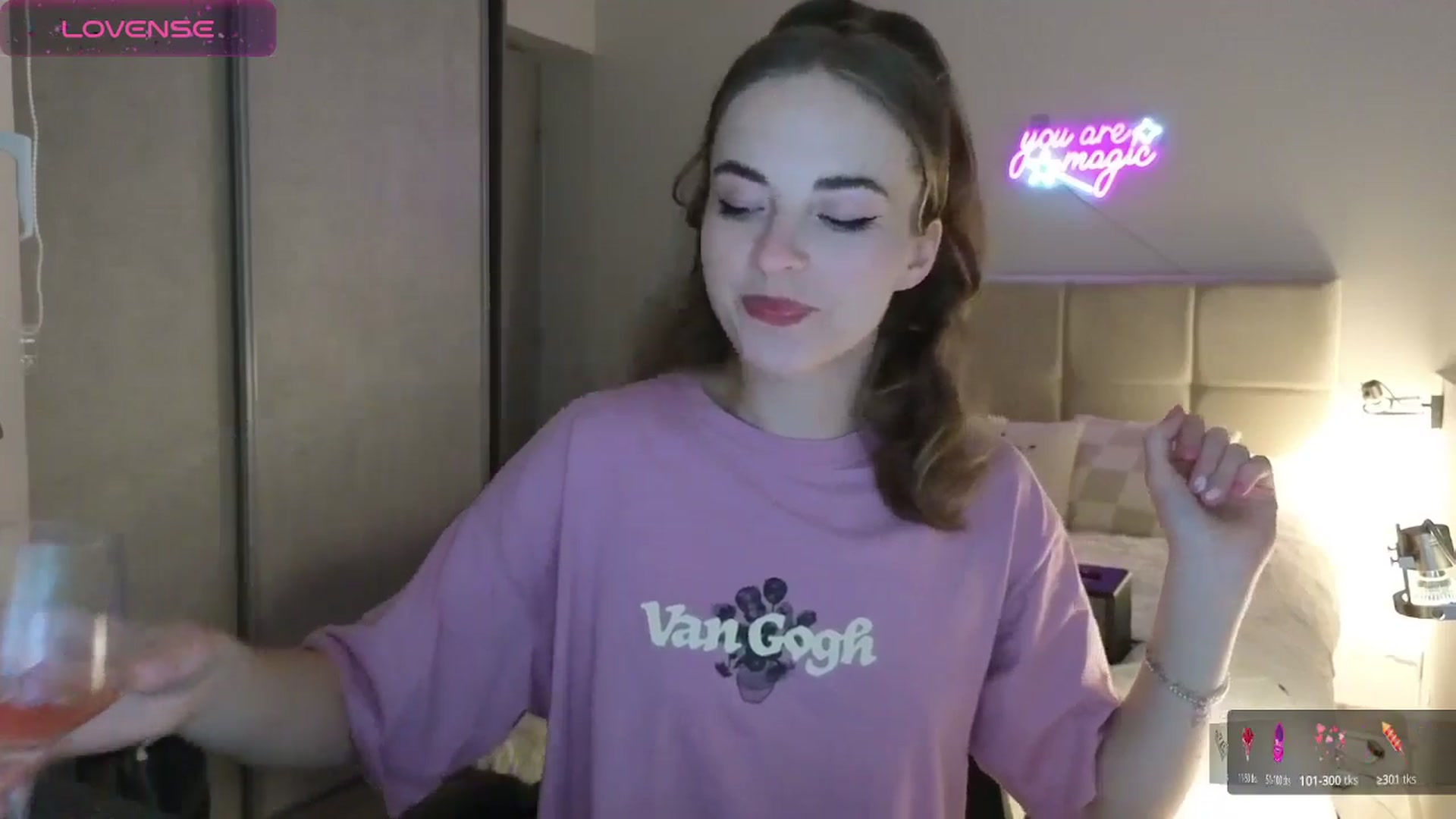 Gallery image thumbnail from Aliannaa's myfreecams stream on, 05/21/2025, 21:49 image 4 of 20