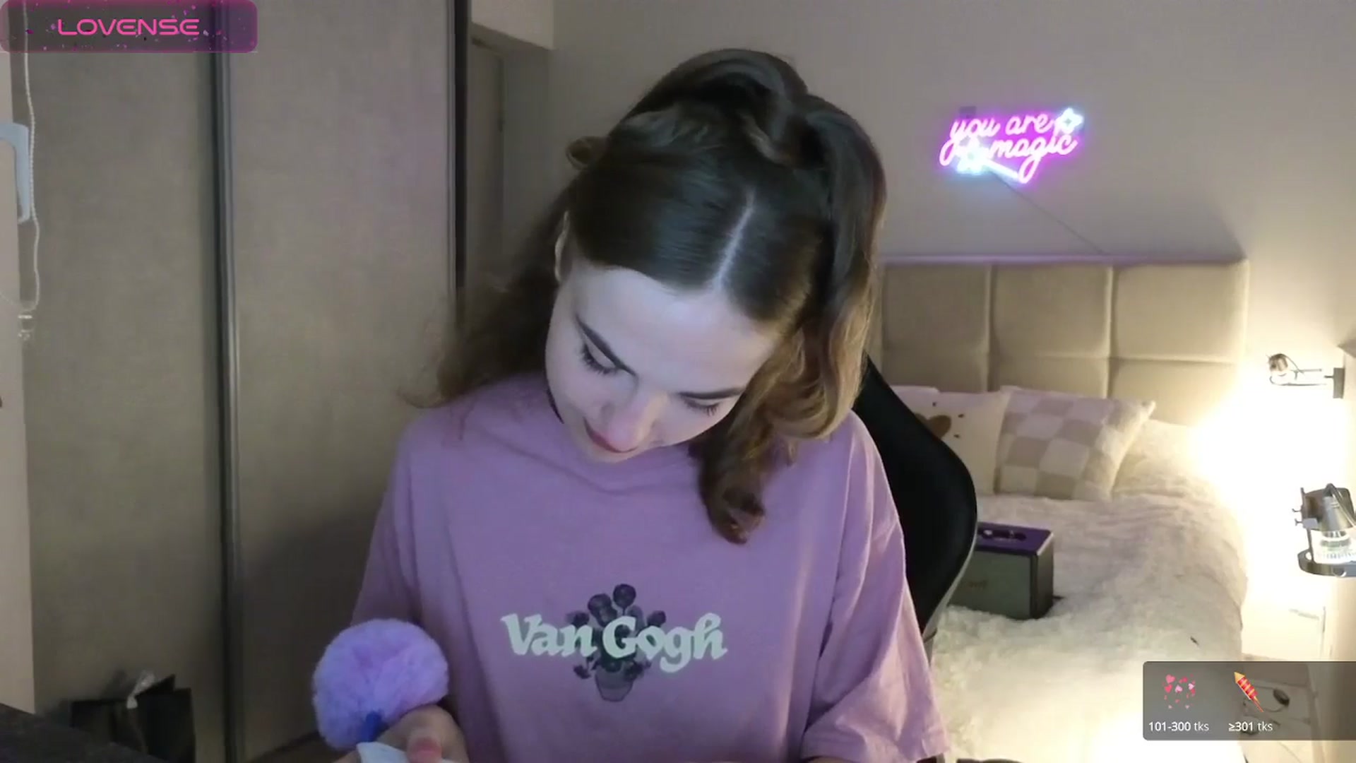 Gallery image thumbnail from Aliannaa's myfreecams stream on, 05/21/2025, 21:49 image 5 of 20