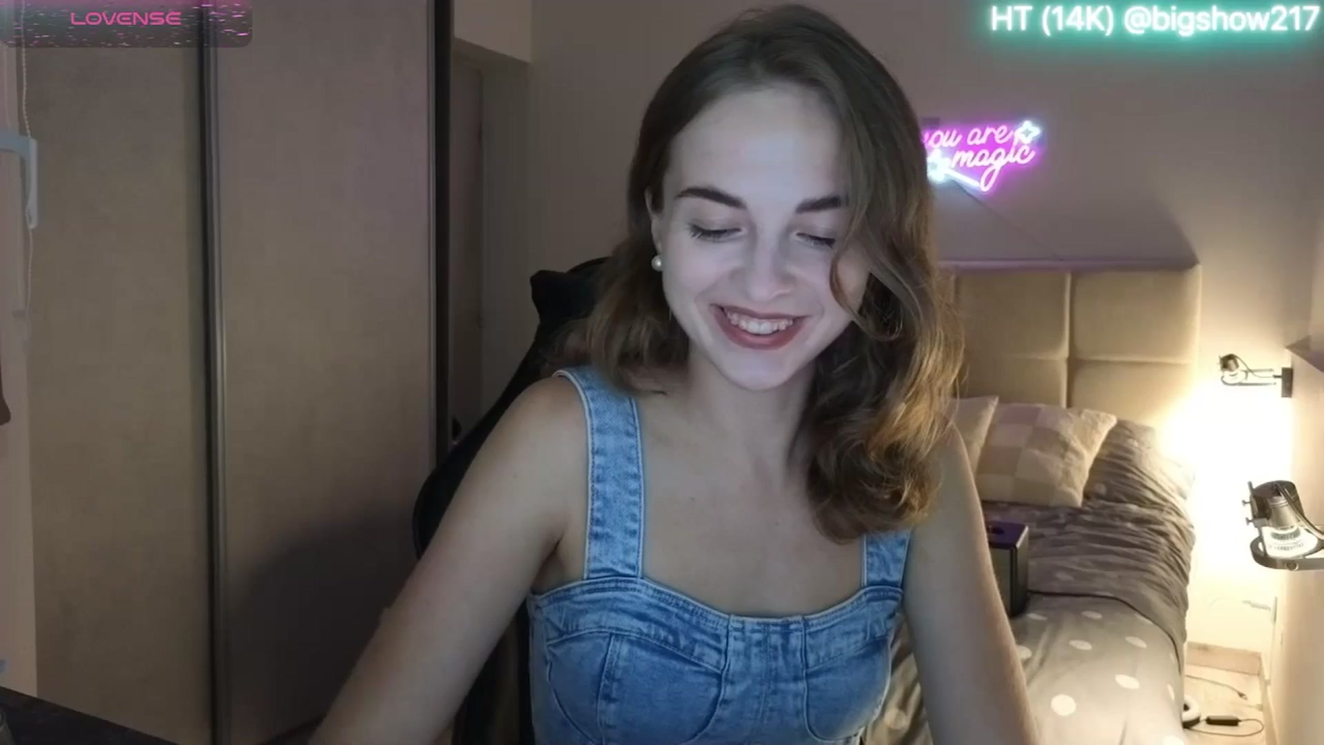Gallery image thumbnail from Aliannaa's myfreecams stream on, 05/28/2025, 22:27 image 12 of 20