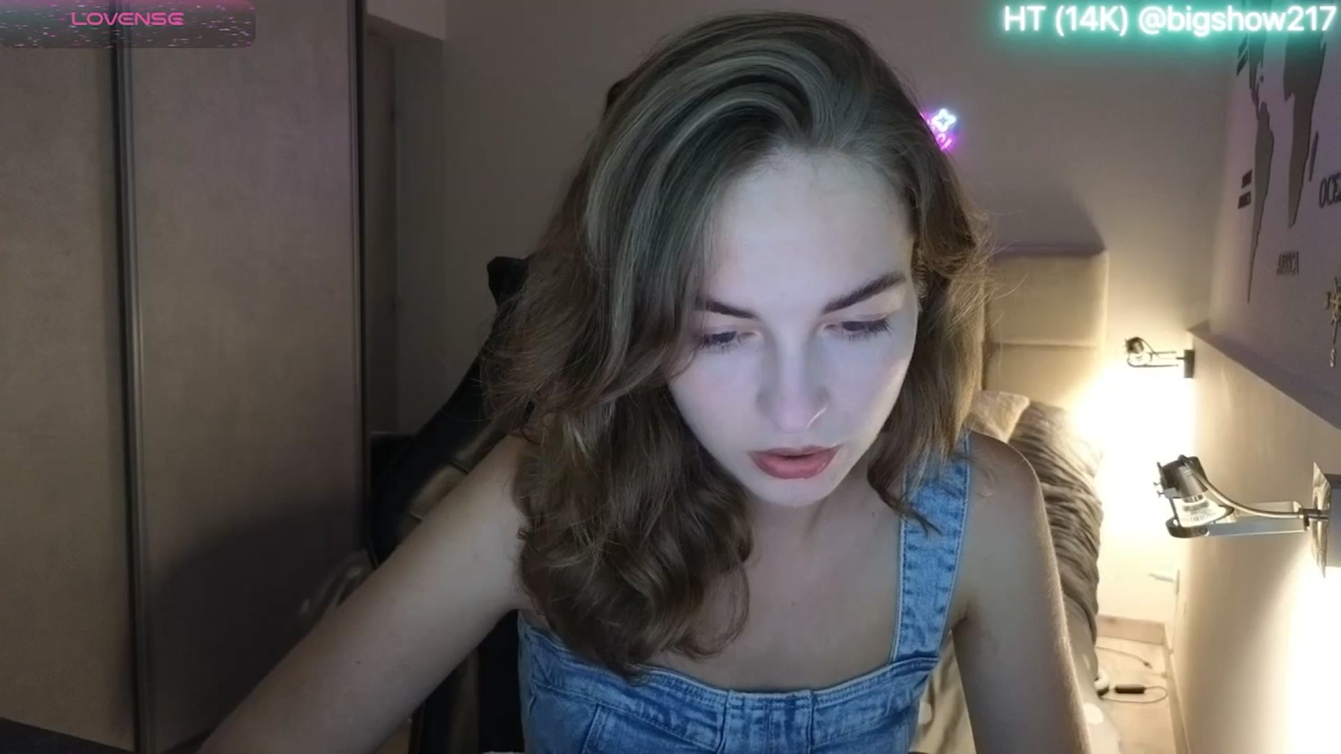 Gallery image thumbnail from Aliannaa's myfreecams stream on, 05/28/2025, 22:27 image 2 of 20
