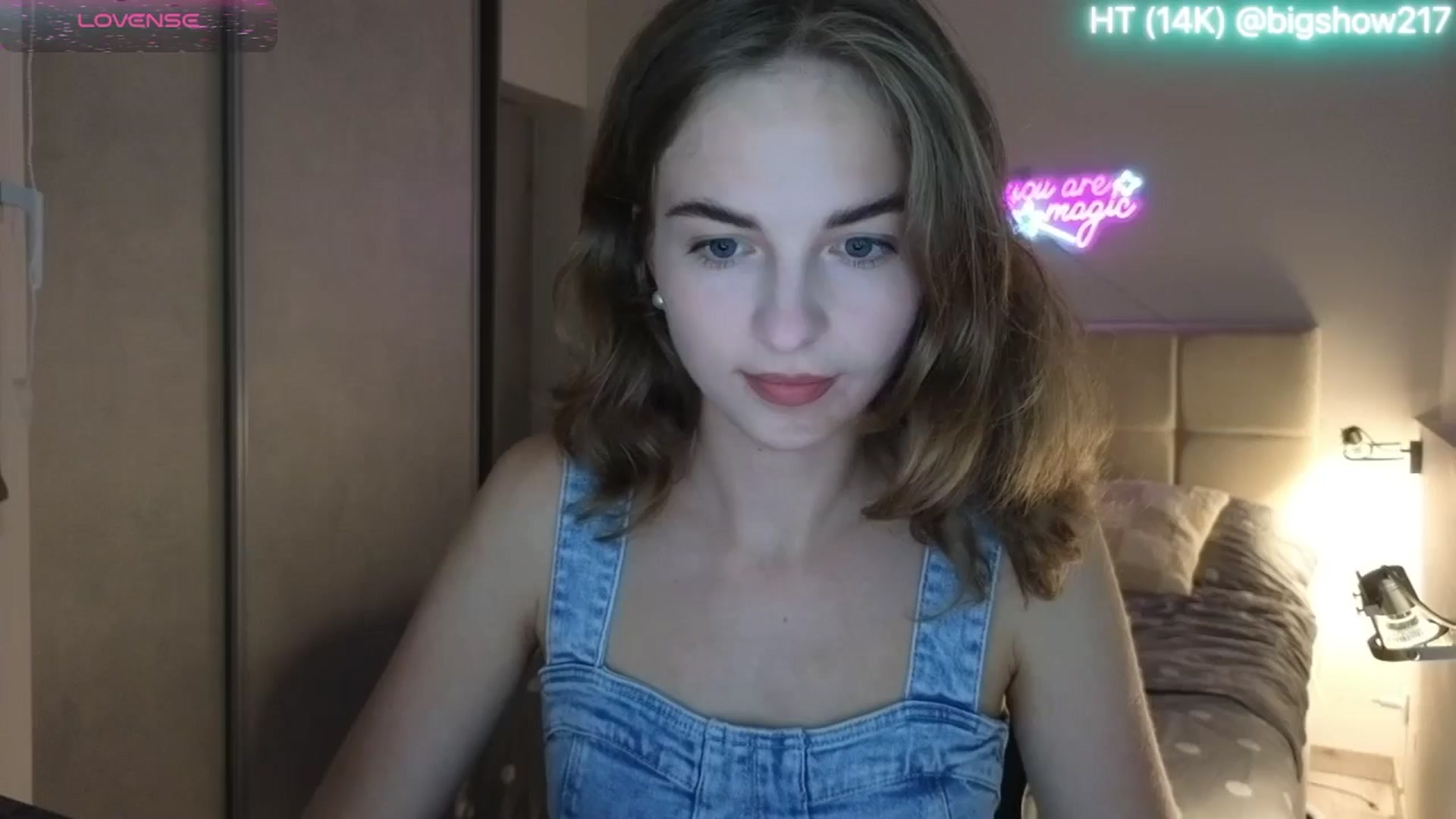 Gallery image thumbnail from Aliannaa's myfreecams stream on, 05/28/2025, 22:27 image 5 of 20