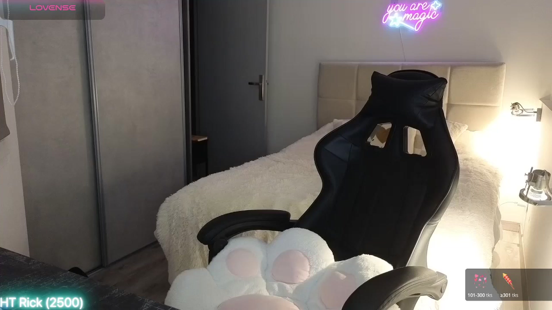 Gallery image thumbnail from Aliannaa's myfreecams stream on, 07/22/2025, 20:59 image 8 of 20