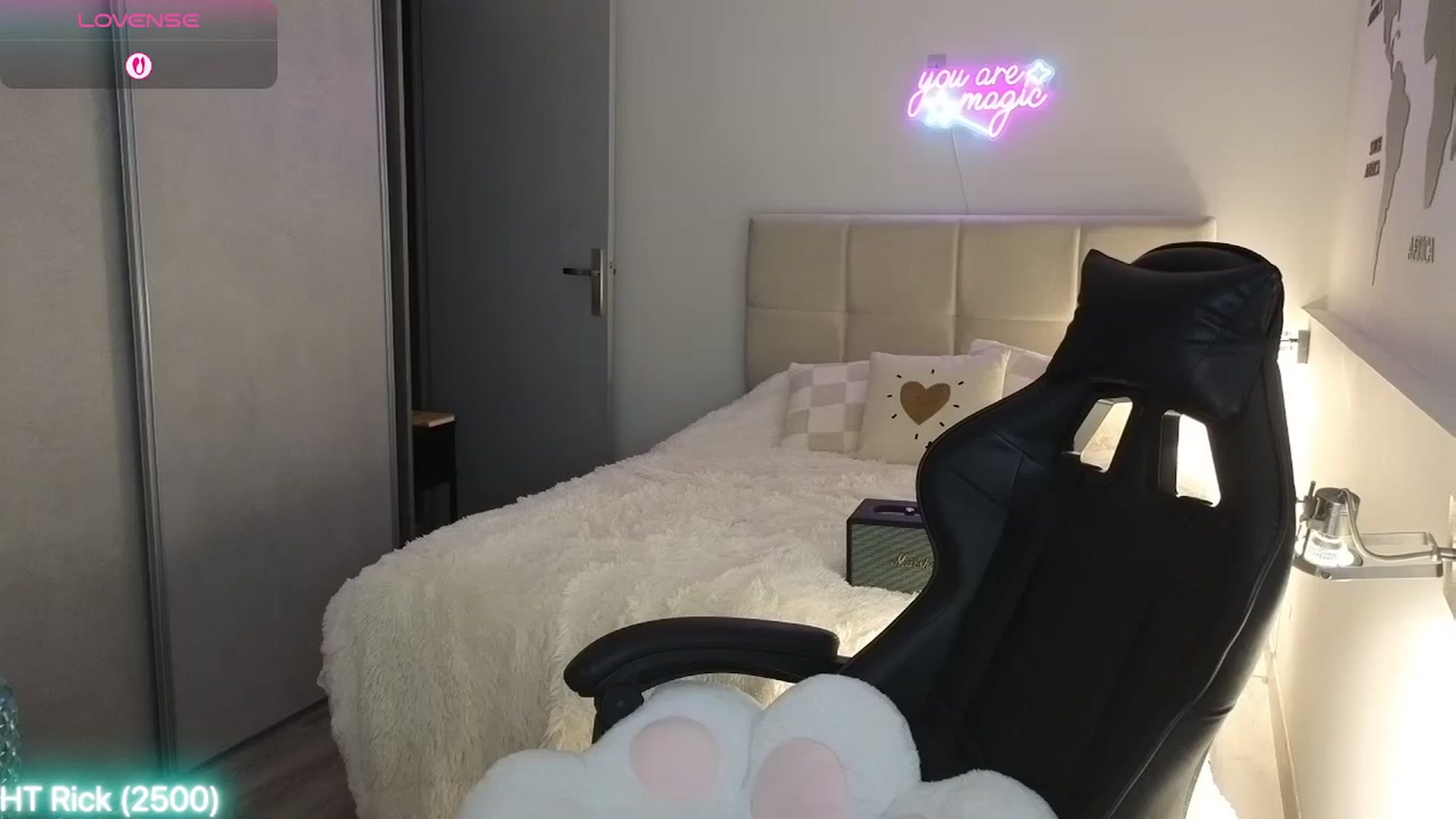 Gallery image thumbnail from Aliannaa's myfreecams stream on, 07/22/2025, 21:48 image 8 of 20