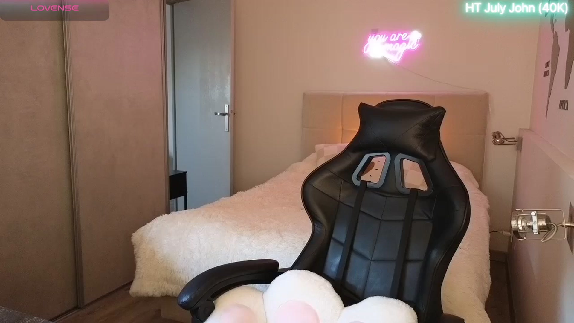 Gallery image thumbnail from Aliannaa's myfreecams stream on, 07/30/2025, 18:12 image 1 of 20