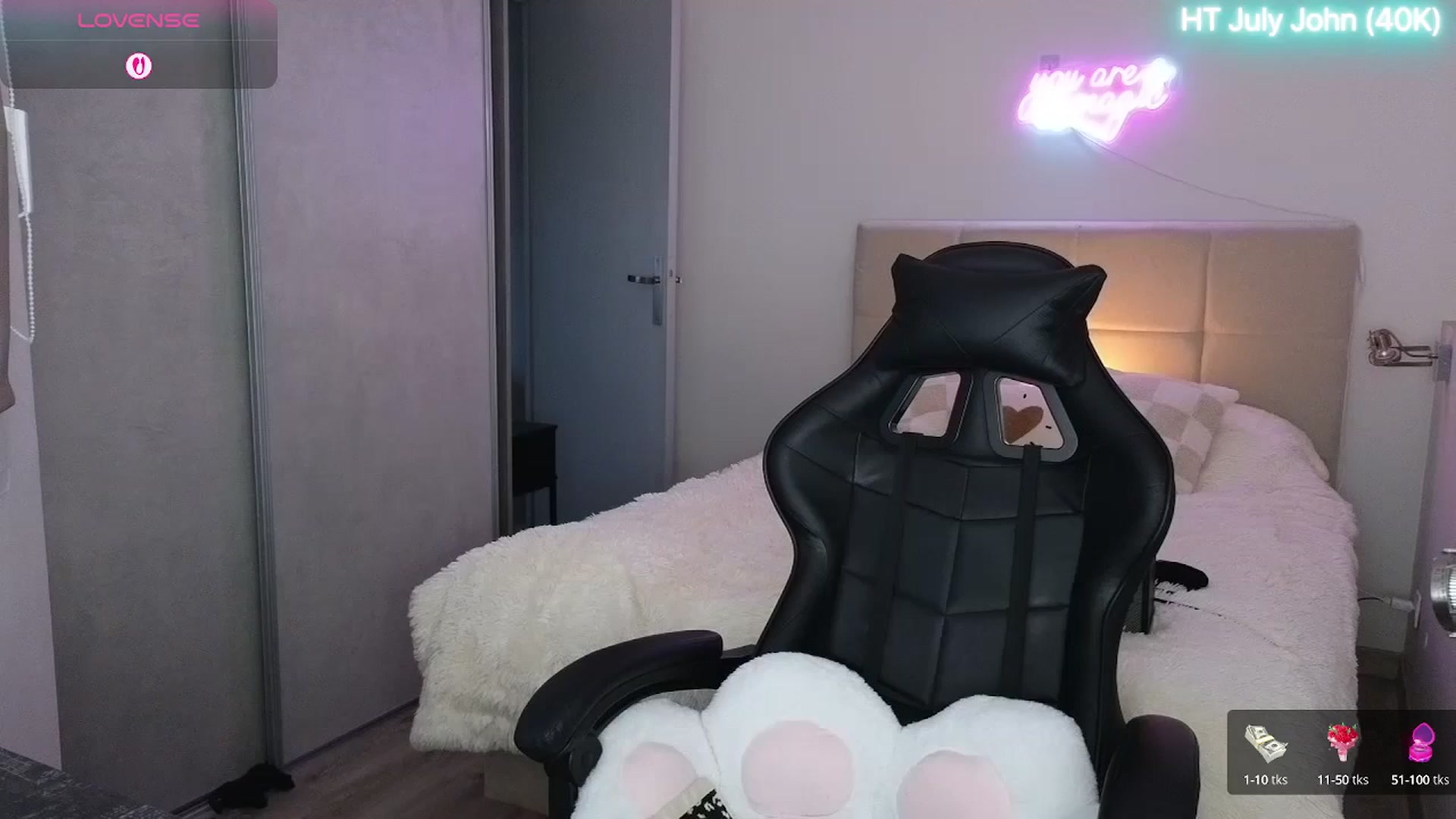 Gallery image thumbnail from Aliannaa's myfreecams stream on, 07/30/2025, 19:15 image 18 of 20