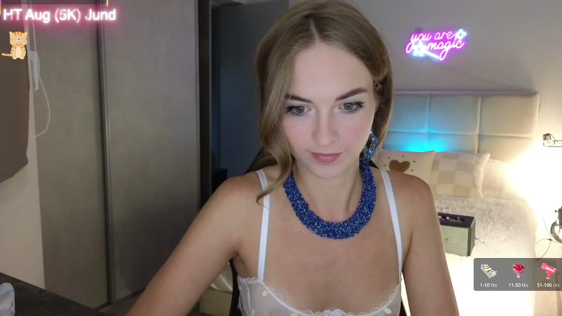 Gallery image thumbnail from Aliannaa's myfreecams stream on, 08/24/2025, 18:28 image 6 of 20