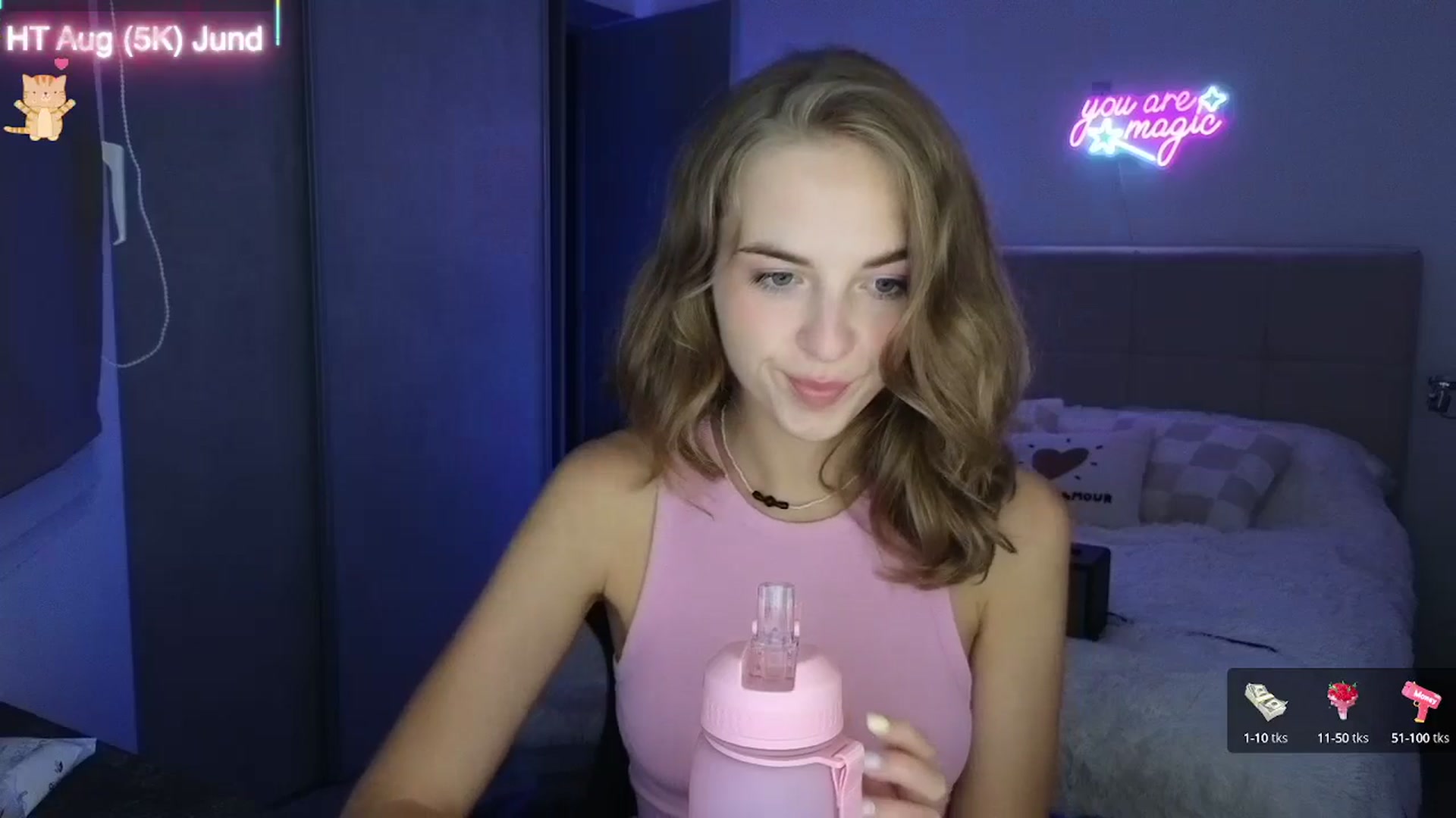 Gallery image thumbnail from Aliannaa's myfreecams stream on, 08/26/2025, 20:39 image 13 of 20